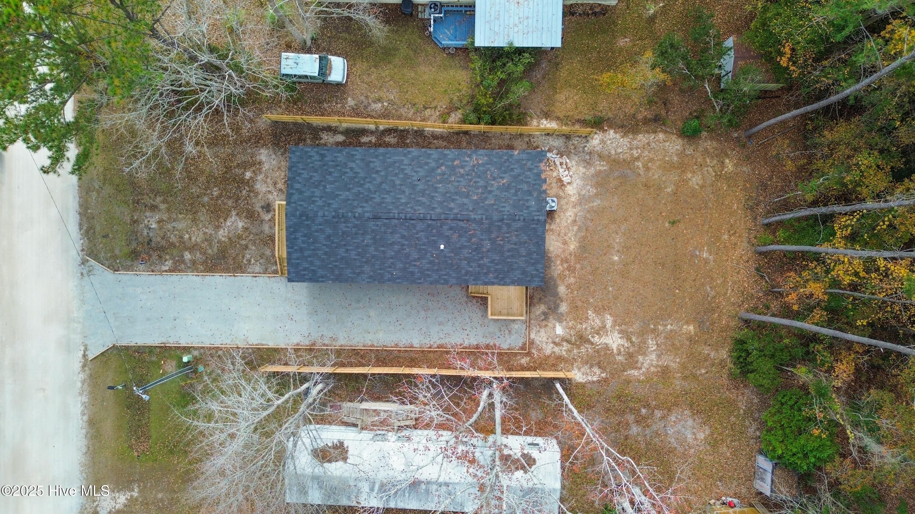 100542046 | Photo 29