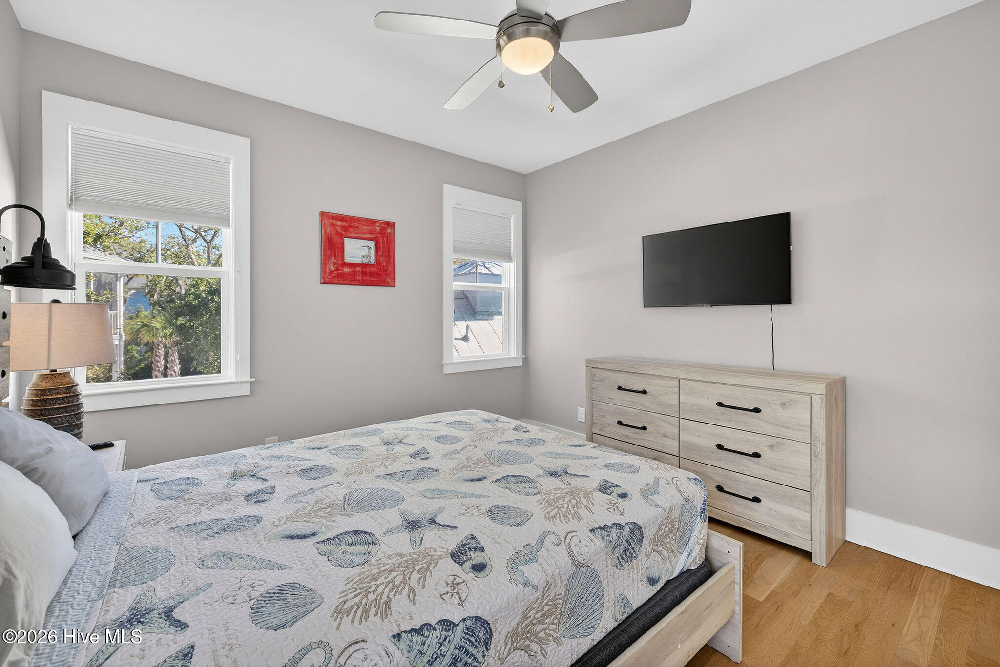 100555163 | Photo 26