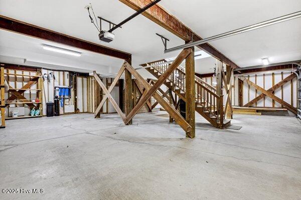 100487691 | Photo 33