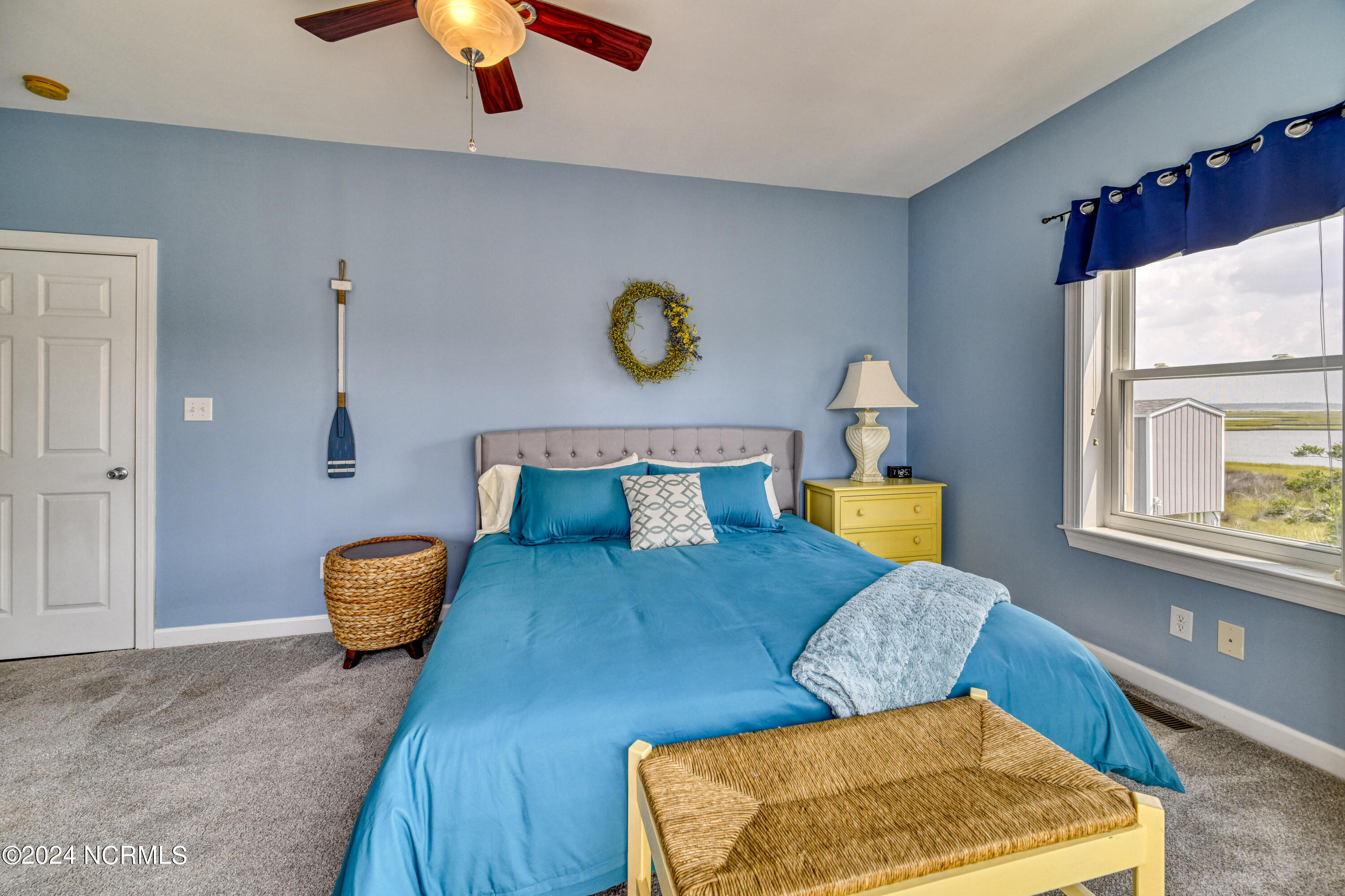 100533731 | Photo 39