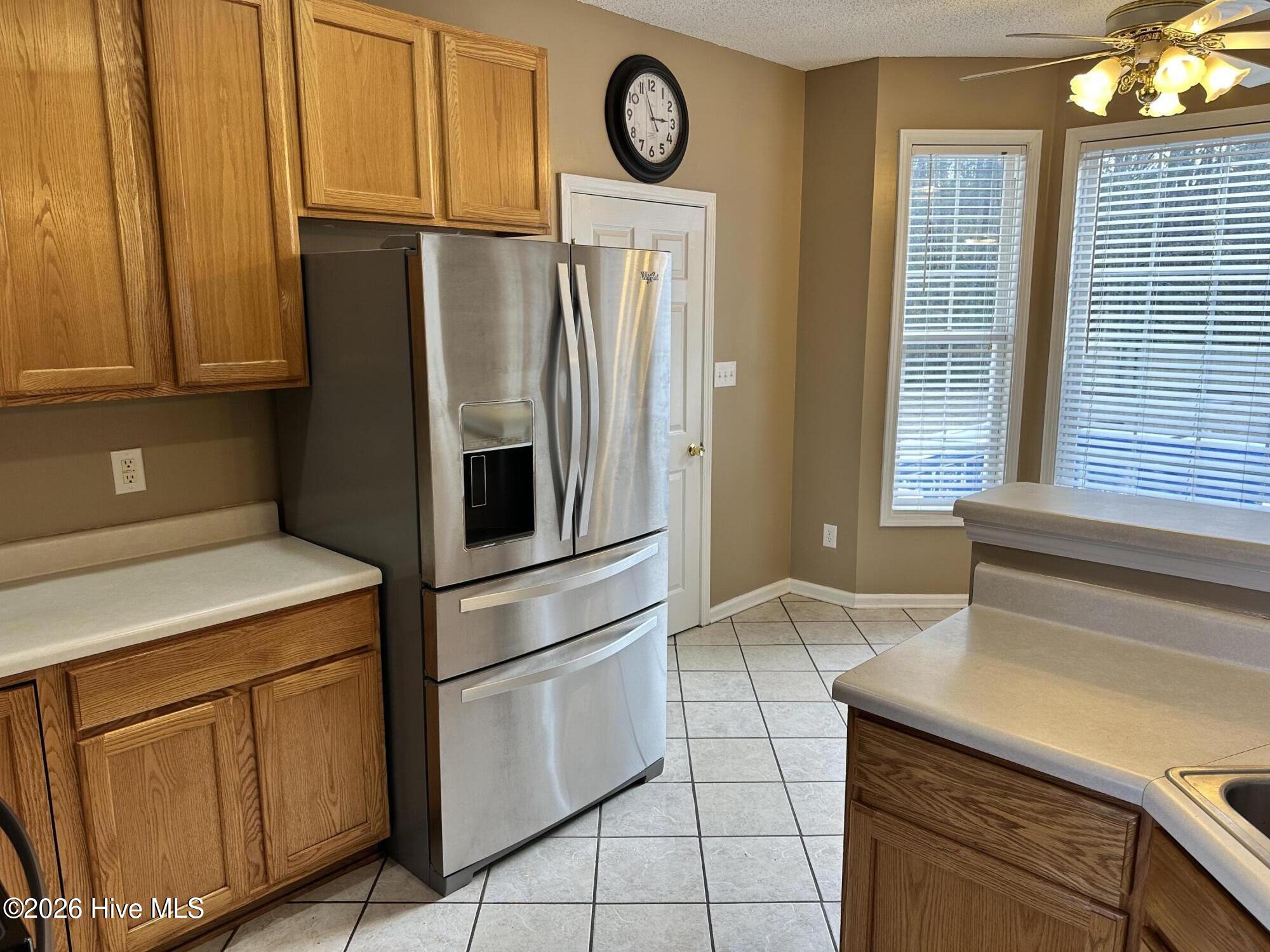 100551305 | Photo 11