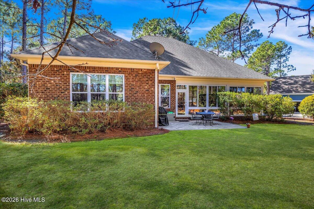 100556407 | Photo 60