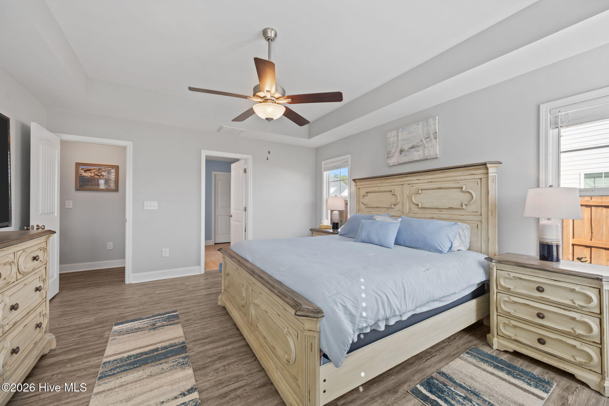 100561377 | Photo 20