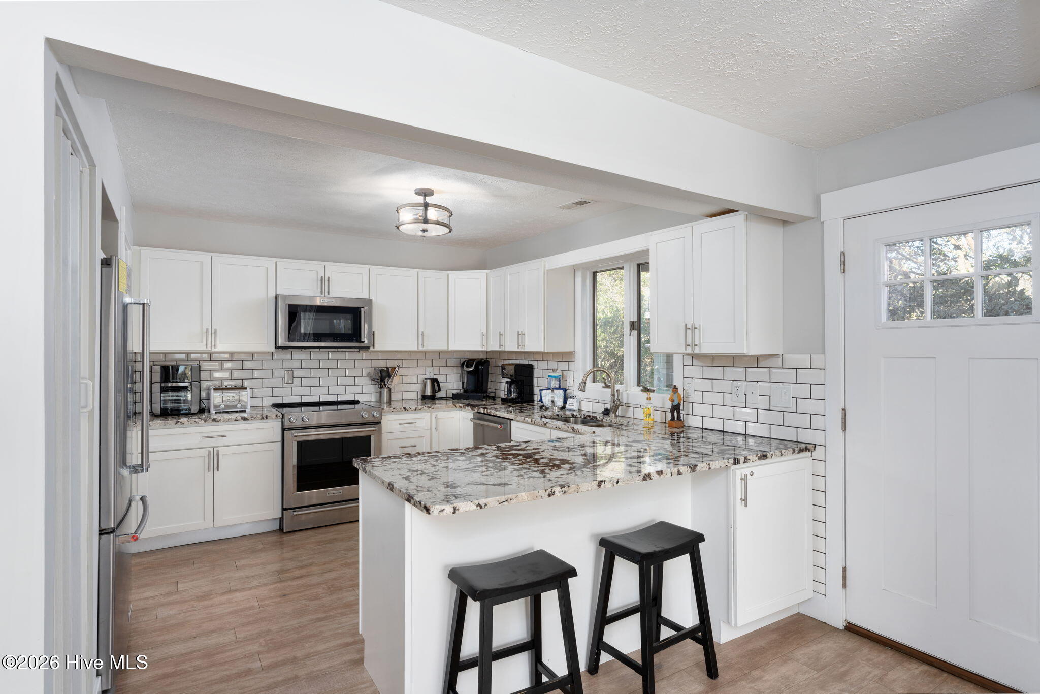 100552725 | Photo 17