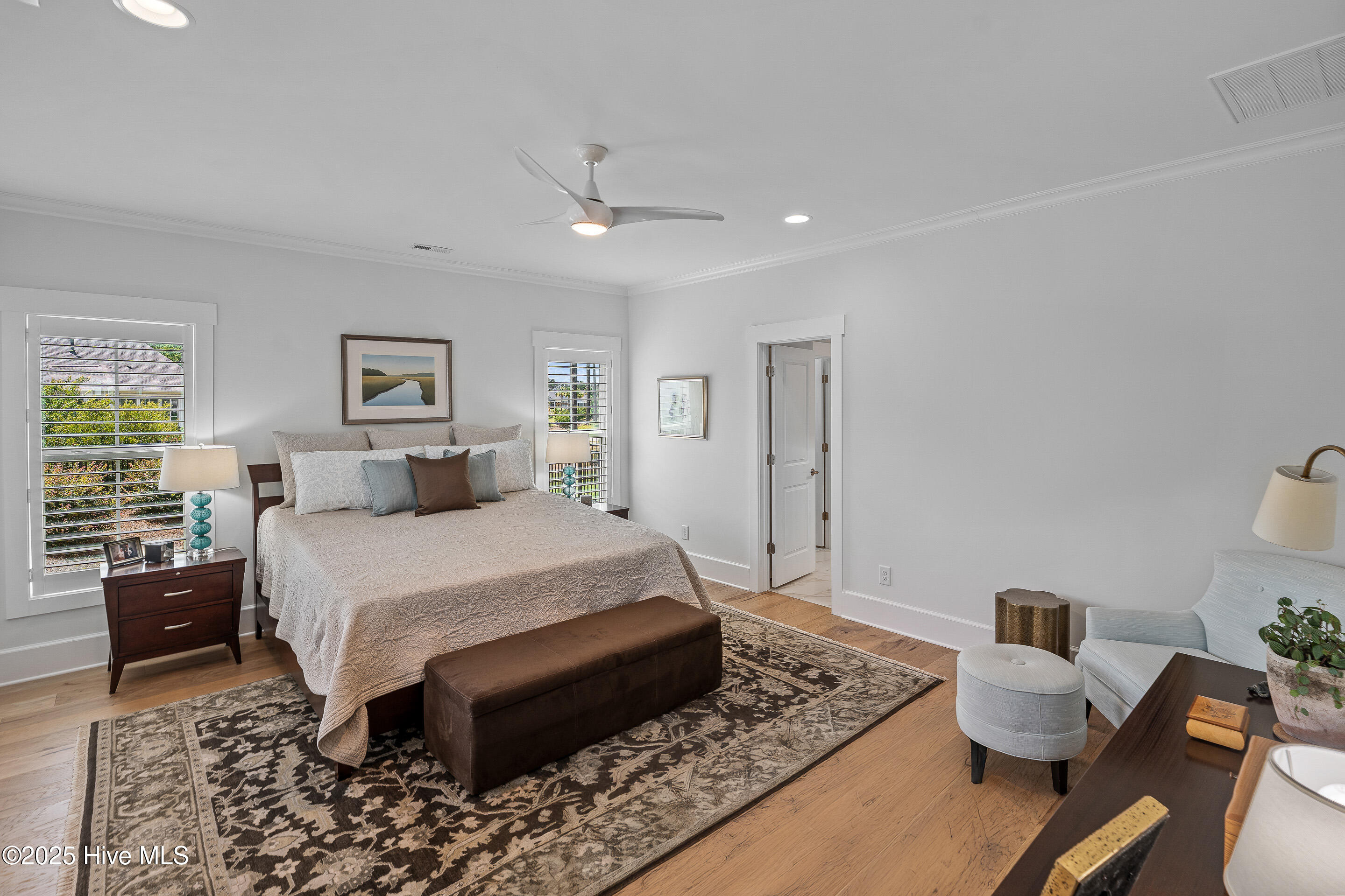 100542822 | Photo 16