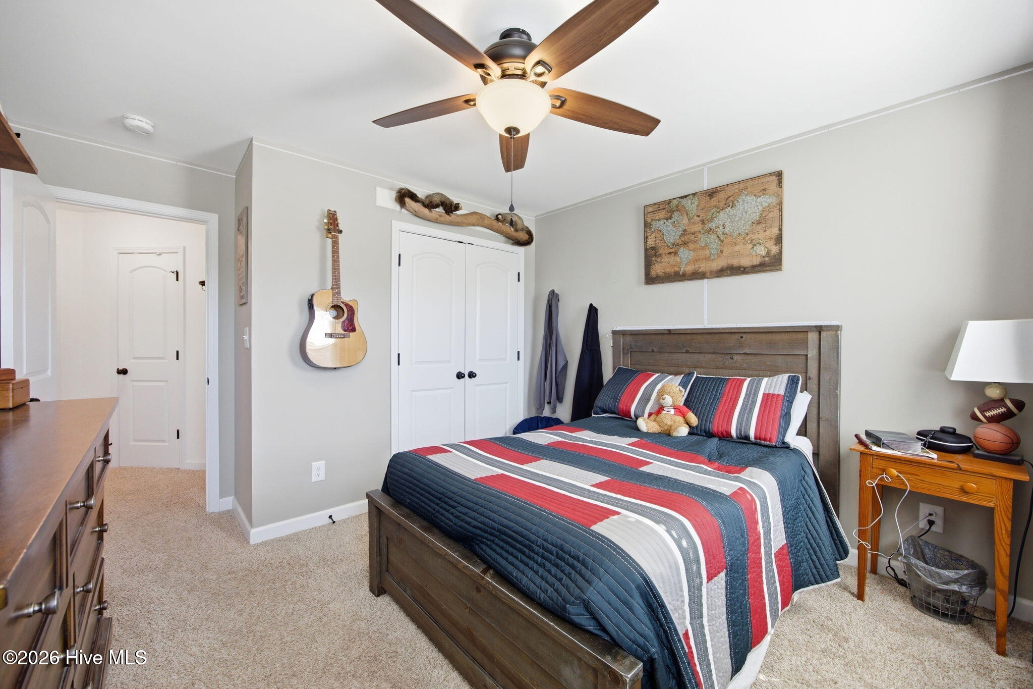 100570576 | Photo 25