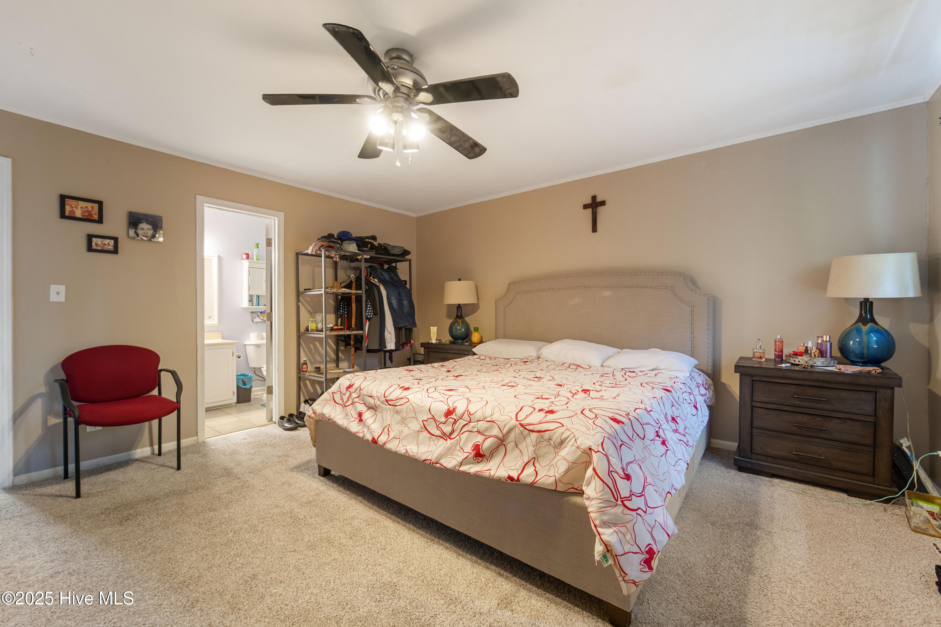 100538926 | Photo 27