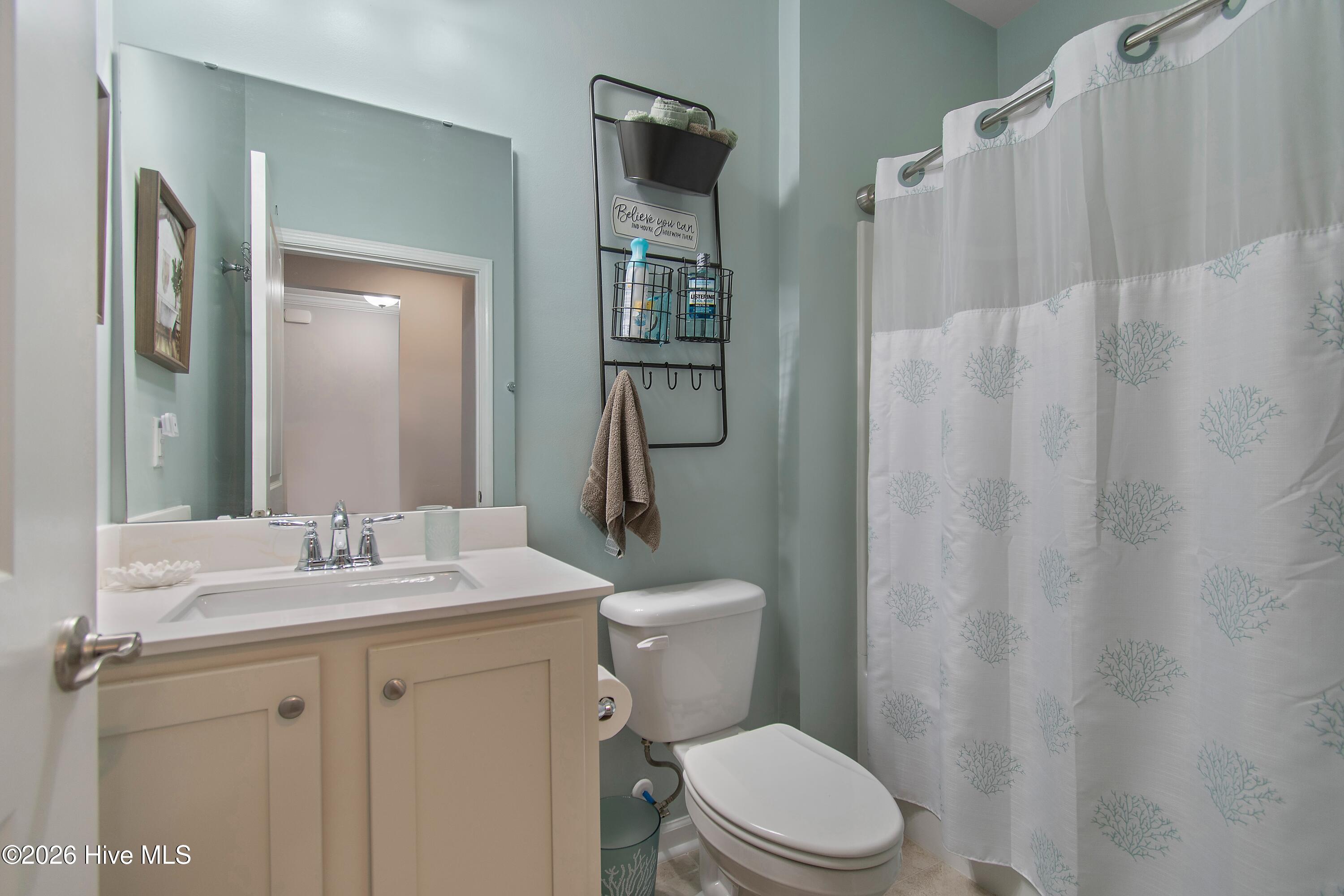 100555965 | Photo 26