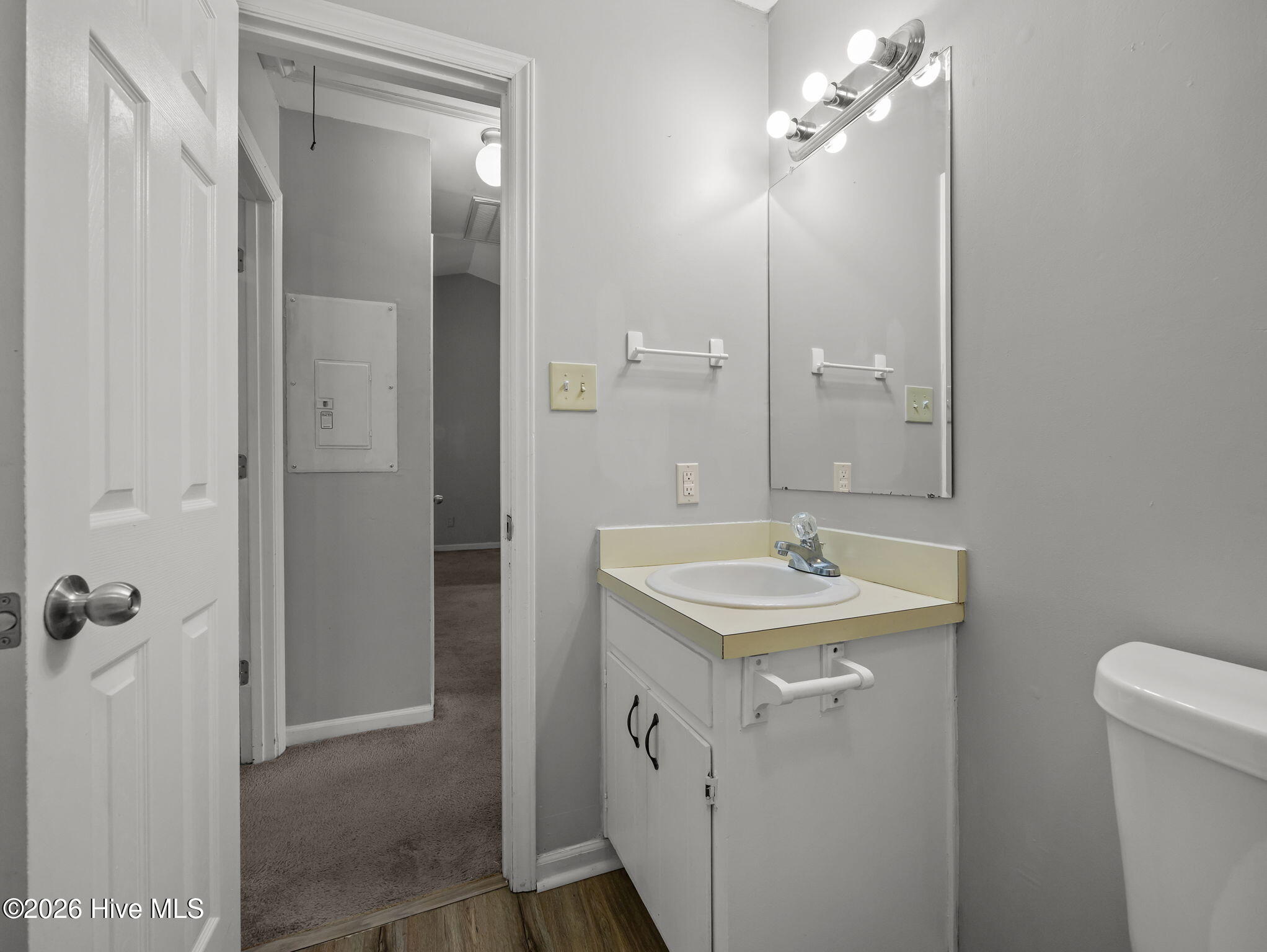 100561200 | Photo 13