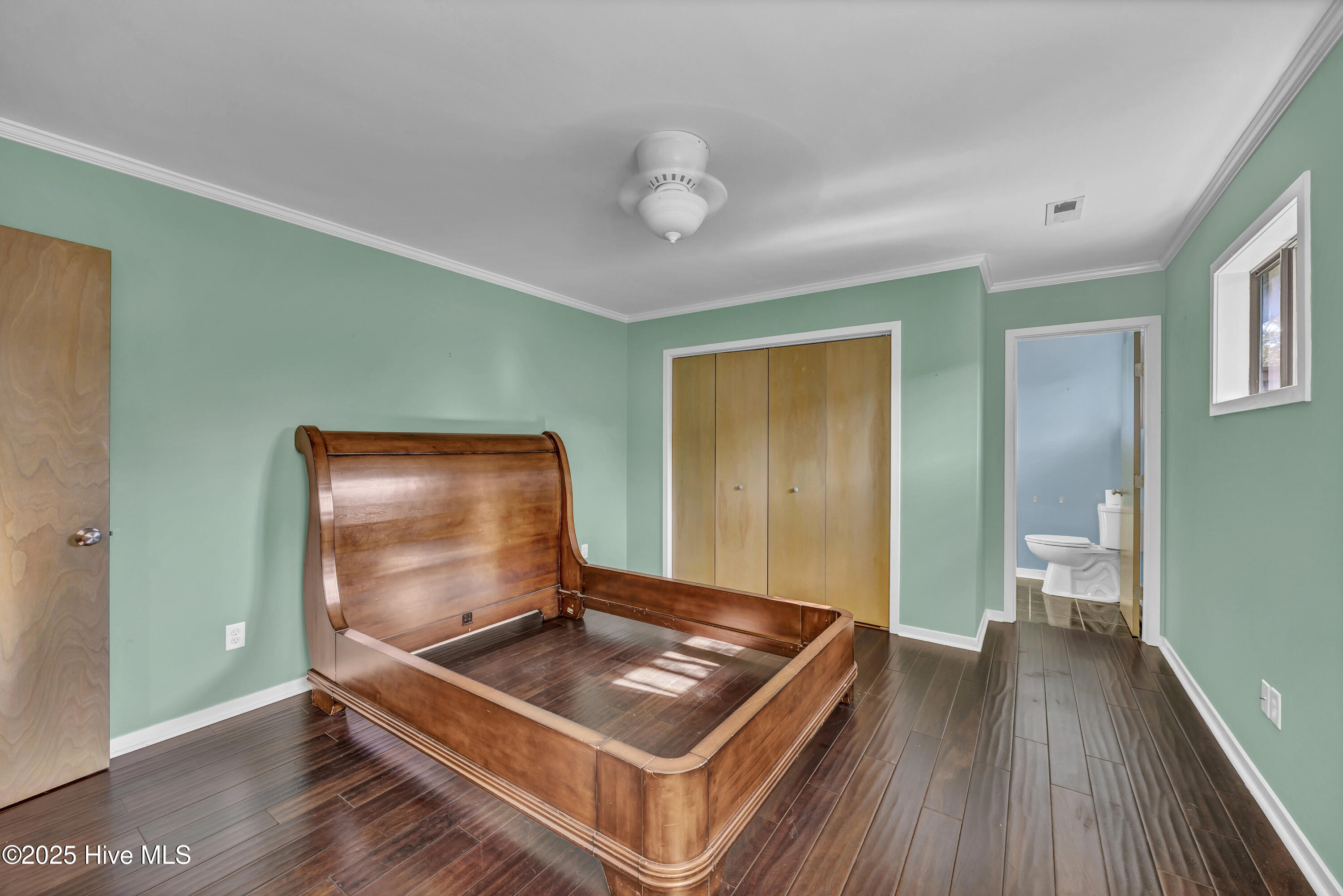 100540470 | Photo 20