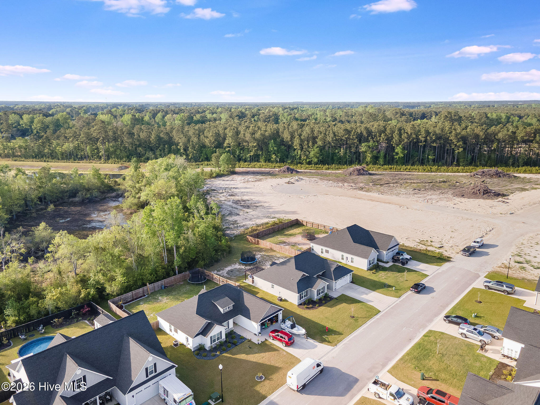 100568428 | Photo 58