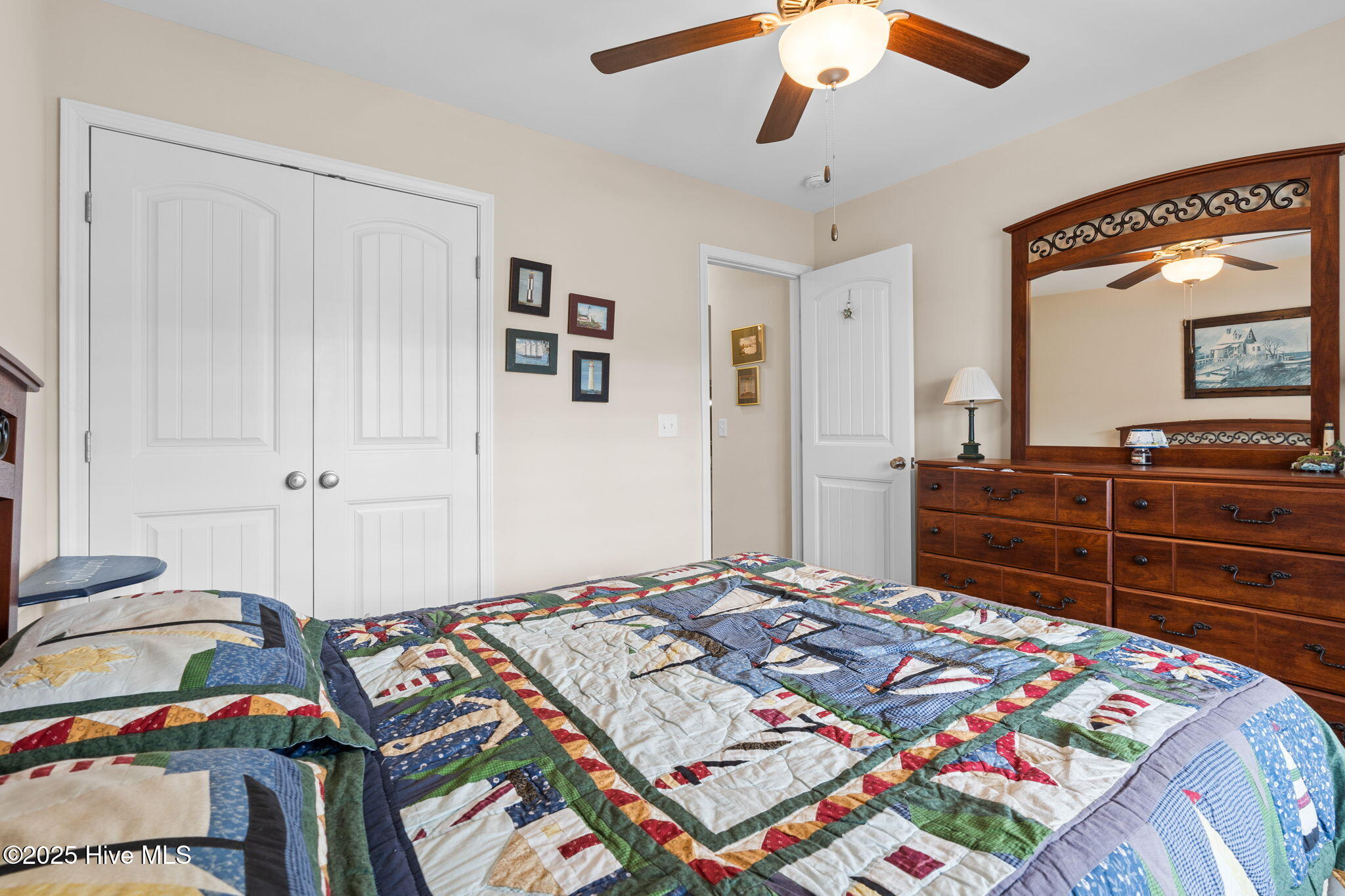 100546939 | Photo 26