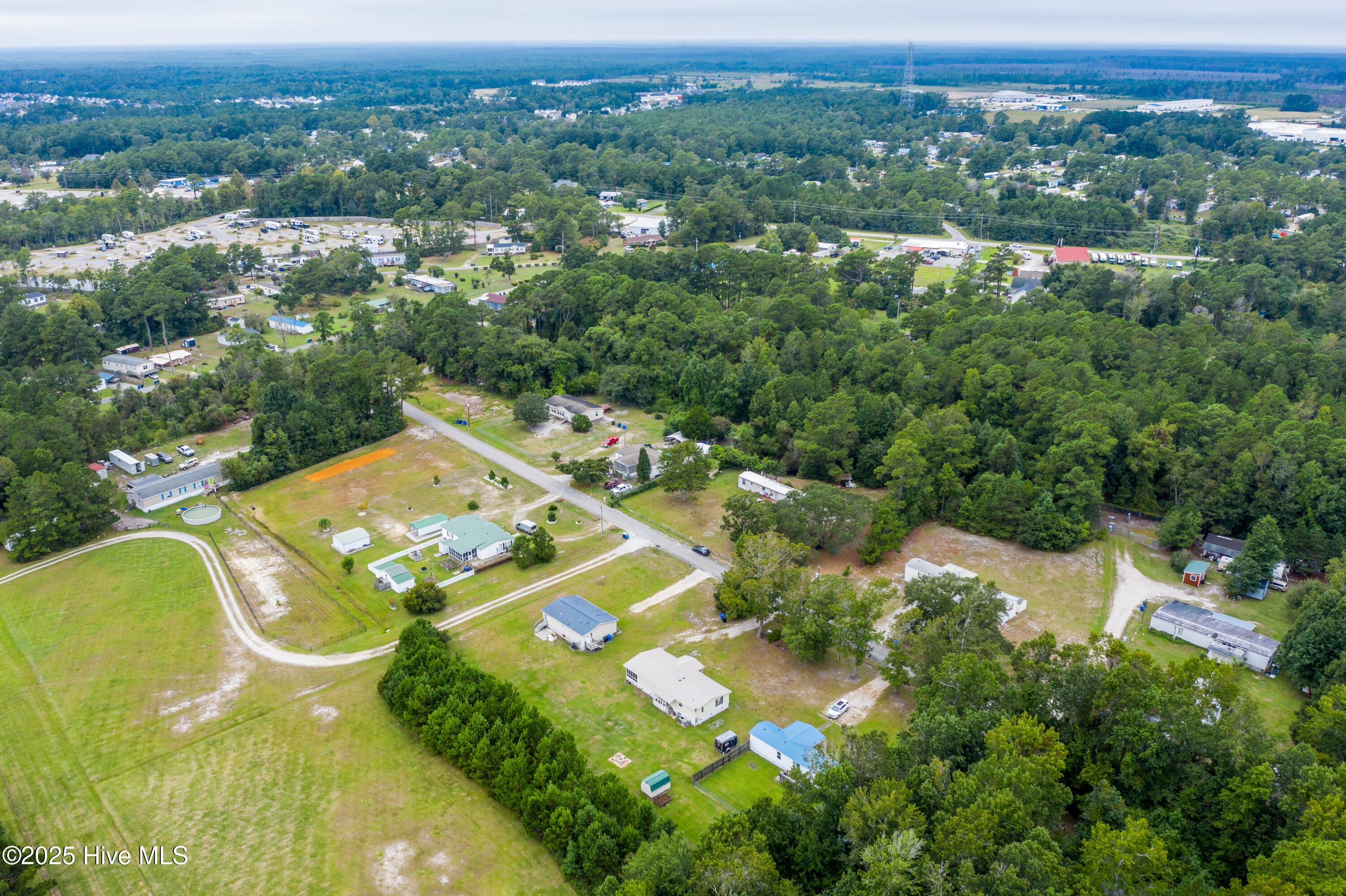 100567322 | Photo 35