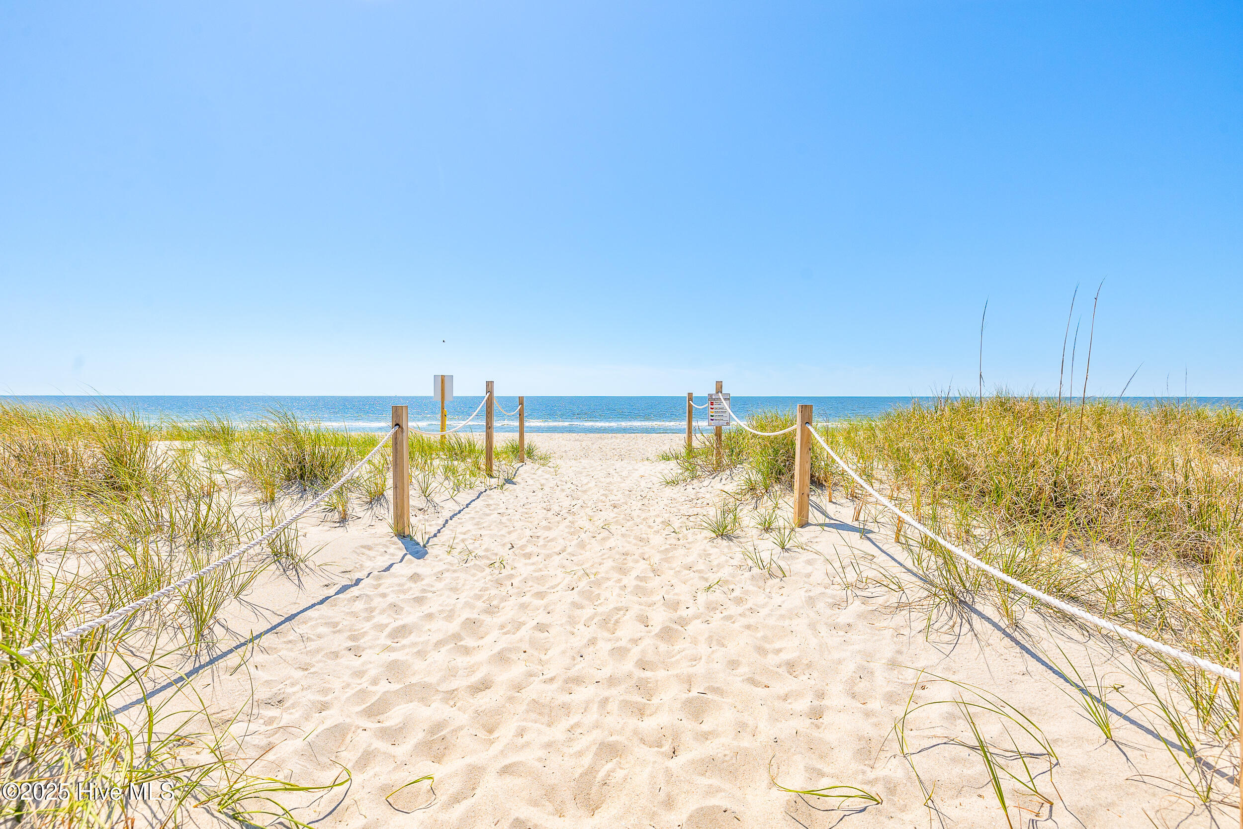 100540432 | Photo 56