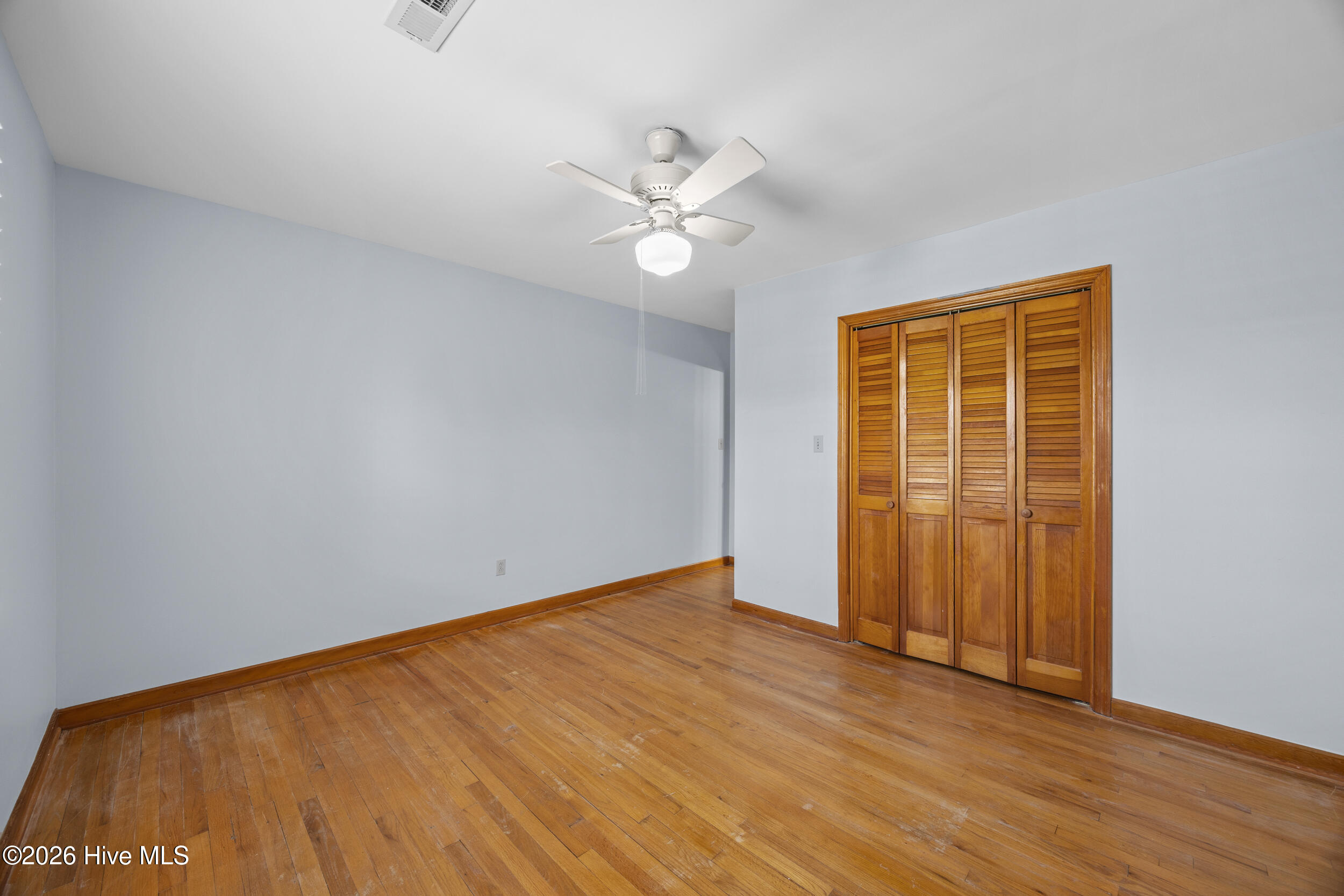 100564619 | Photo 31