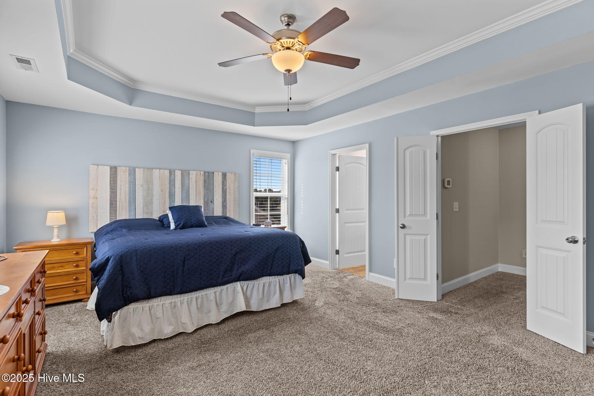 100537762 | Photo 27