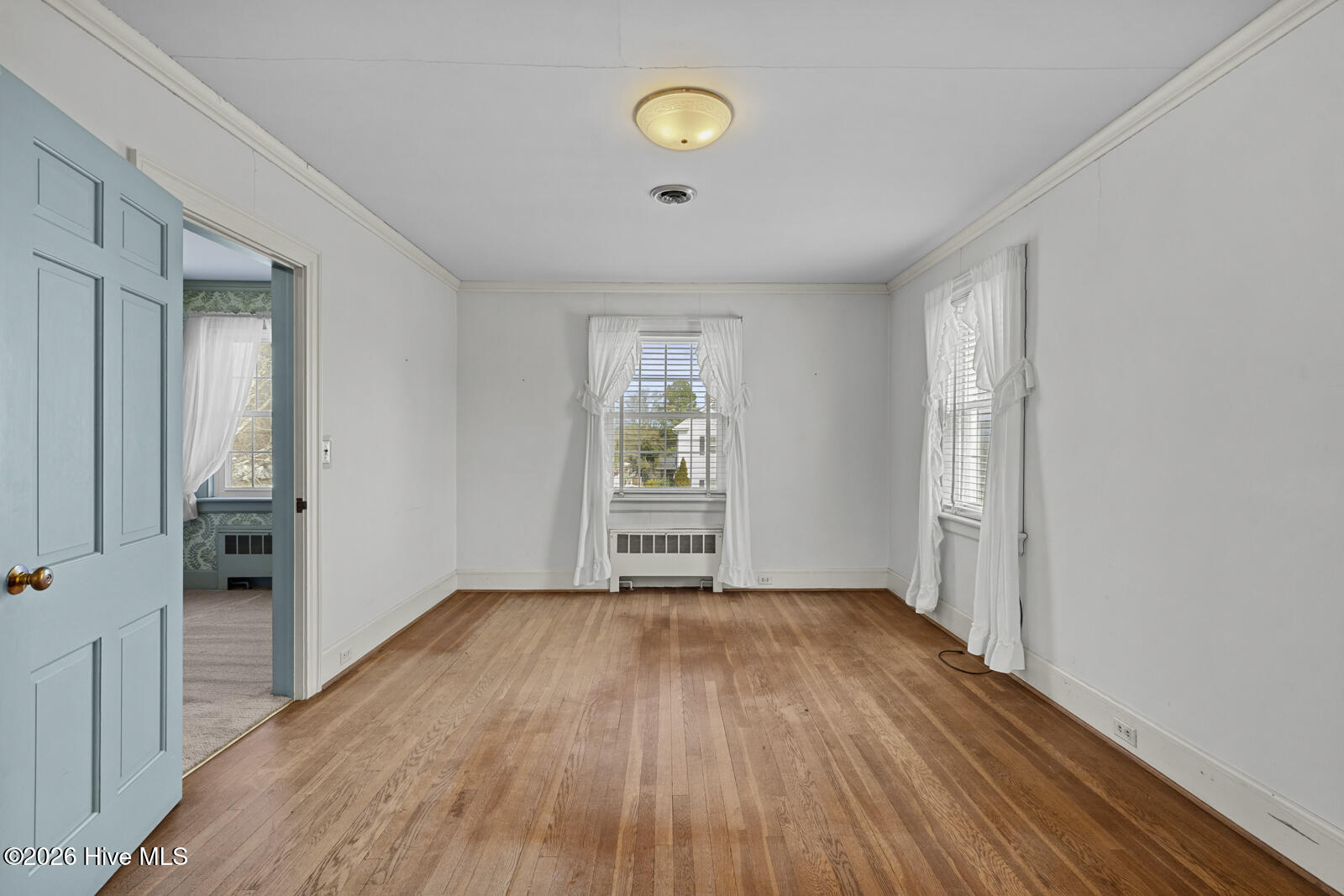 100557416 | Photo 66