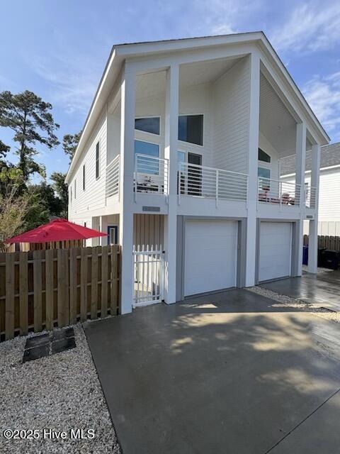 100530108 | Photo 34