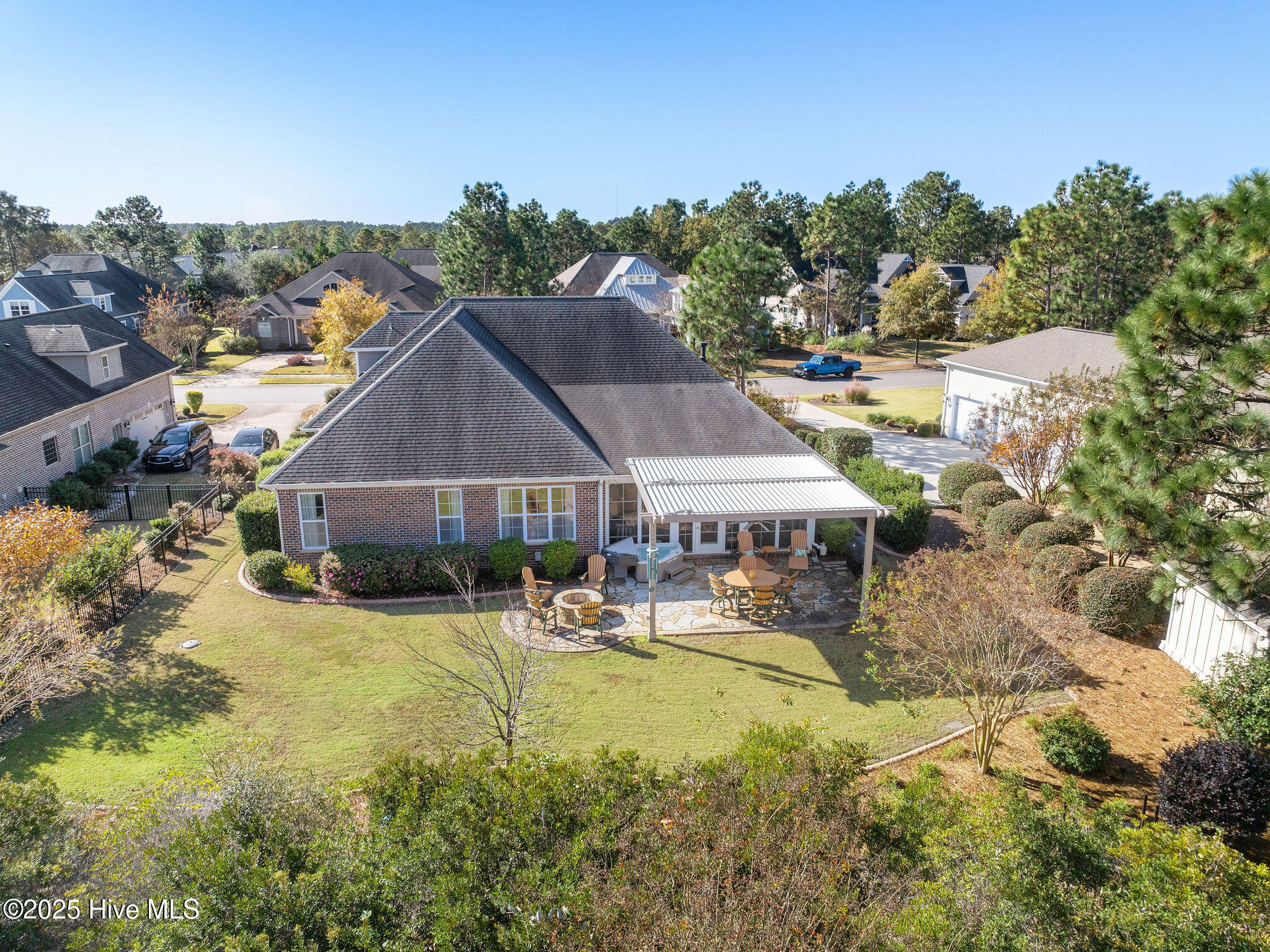 100541913 | Photo 93