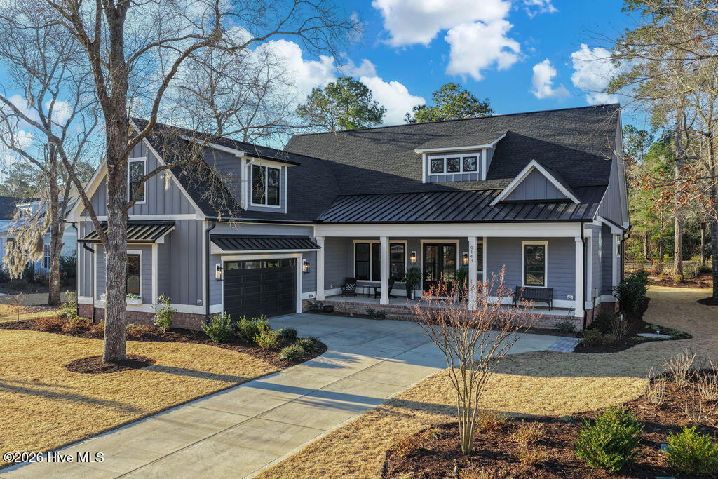 100558848 | Photo 62