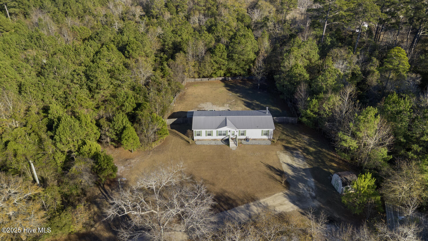 100545745 | Photo 34