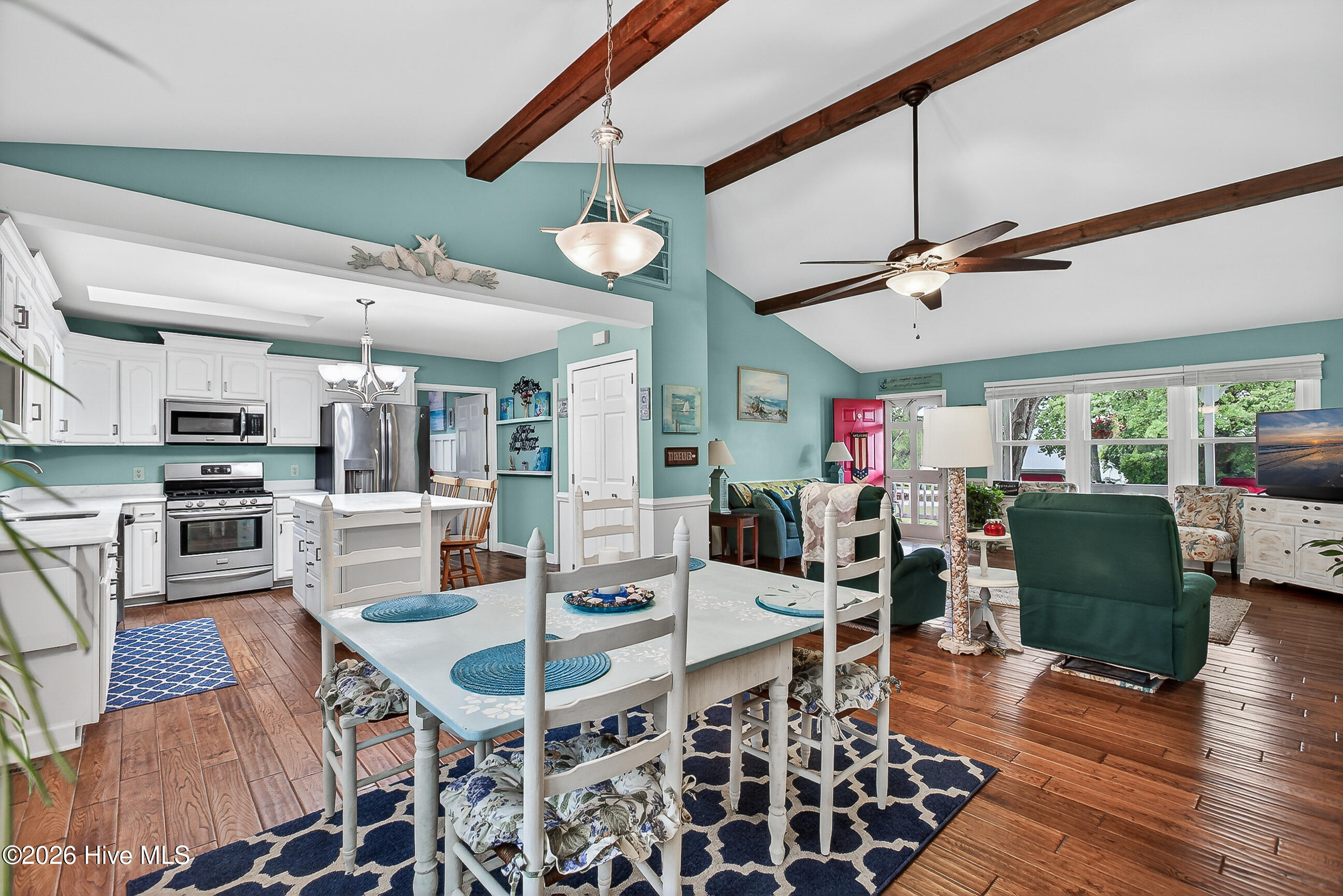 209 River Reach Drive,Swansboro