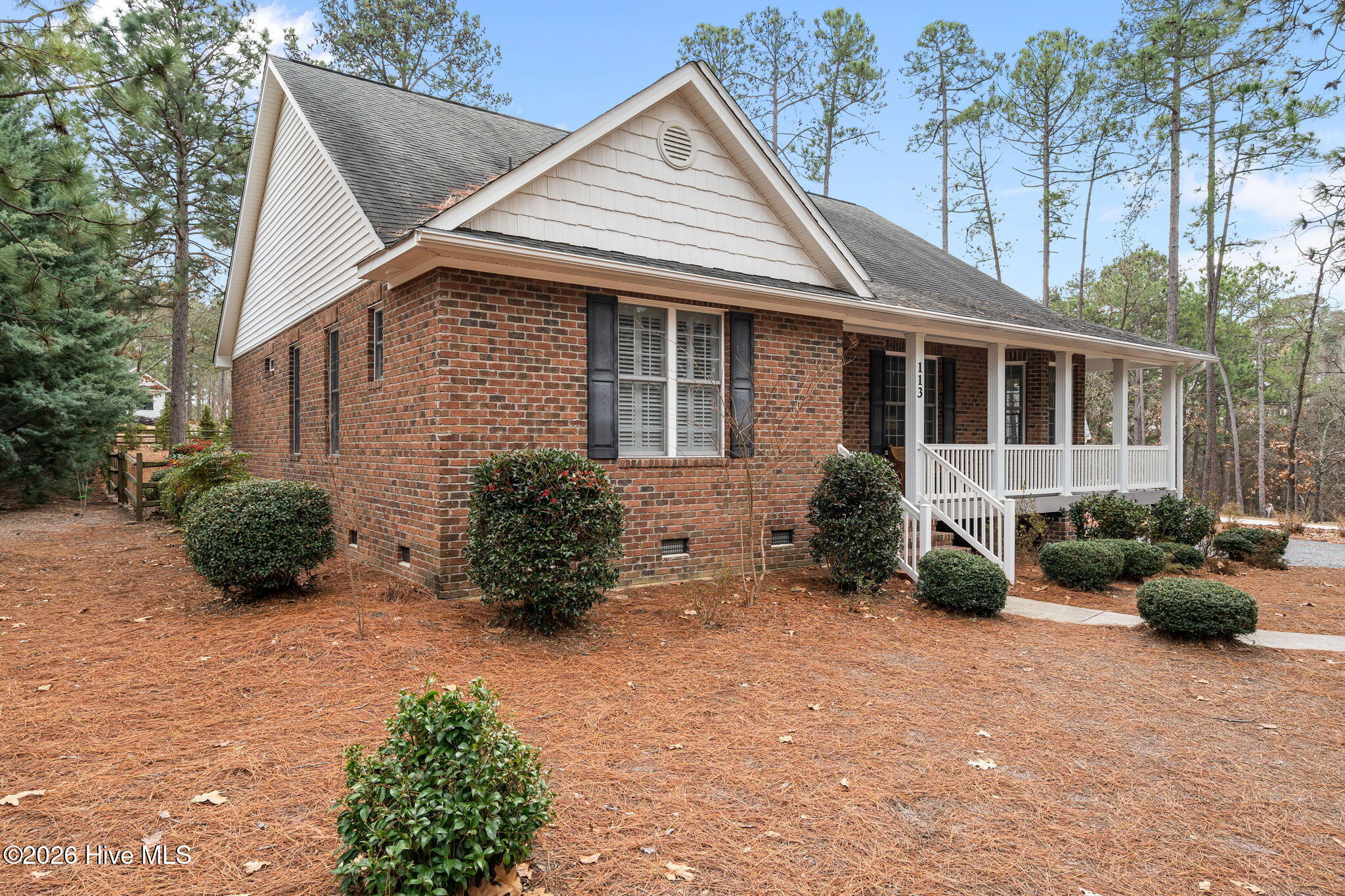 113 Simmons Drive