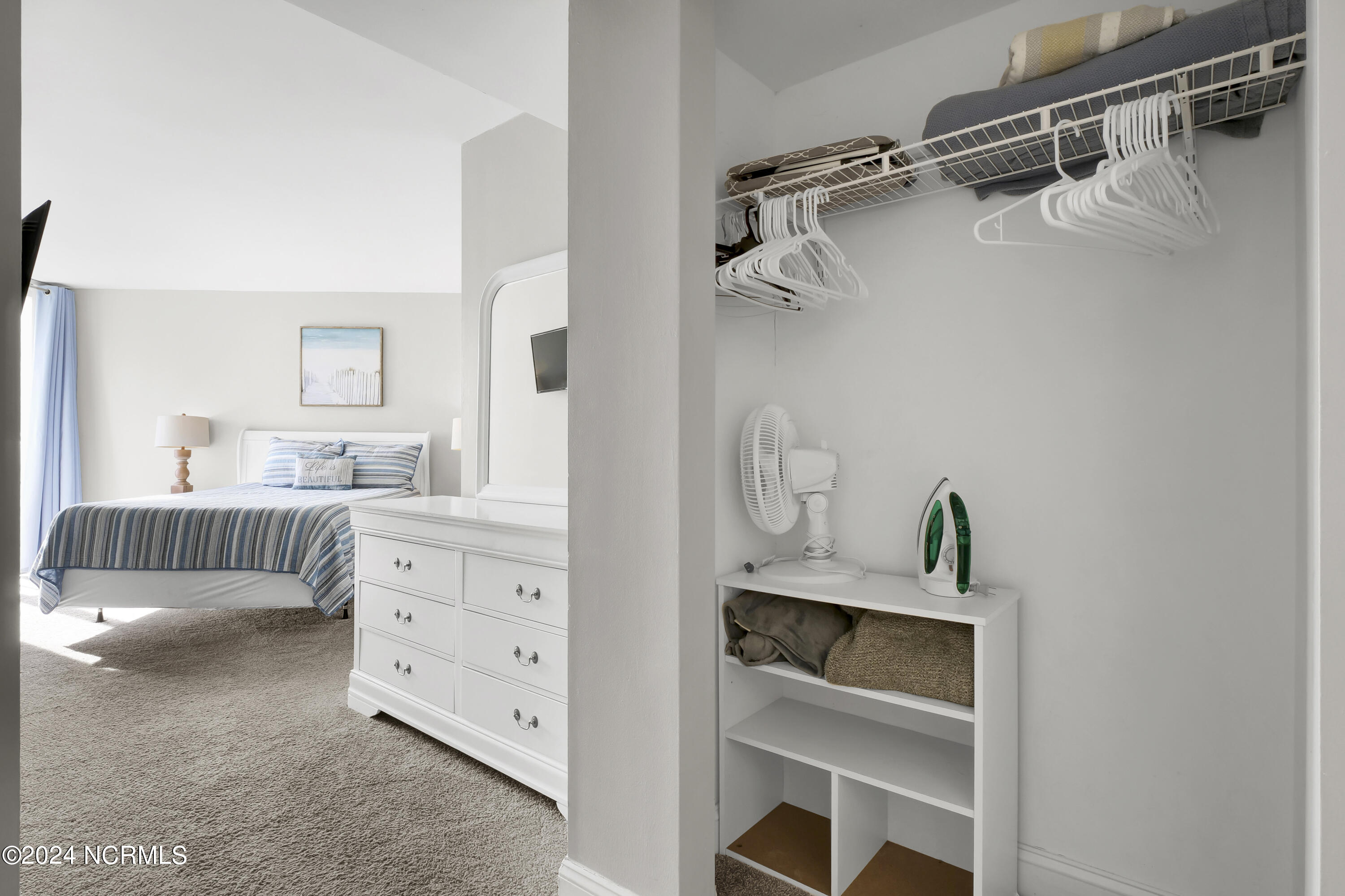 100456088 | Photo 19