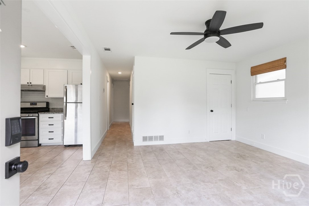 Photo 2 of Single family home for sale at 2332 Bona Bella Ave, Savannah, GA 31406 | MLS# SA360158 | Listing updated on 2026-09-23