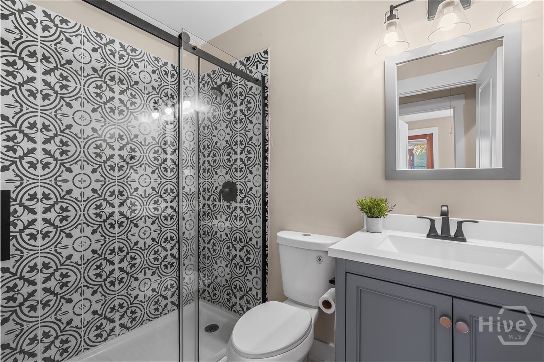 216 W Henry Street, Savannah, GA, 31401