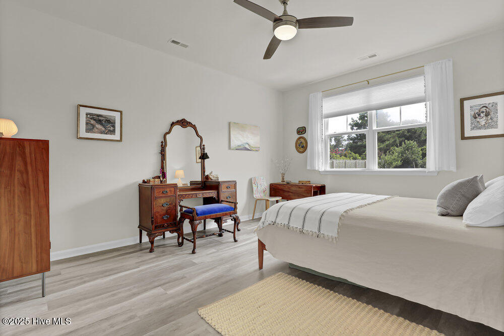 239 Seneca Reef Drive, Hampstead, NC 28443 – photo 13: Primary Bedroom