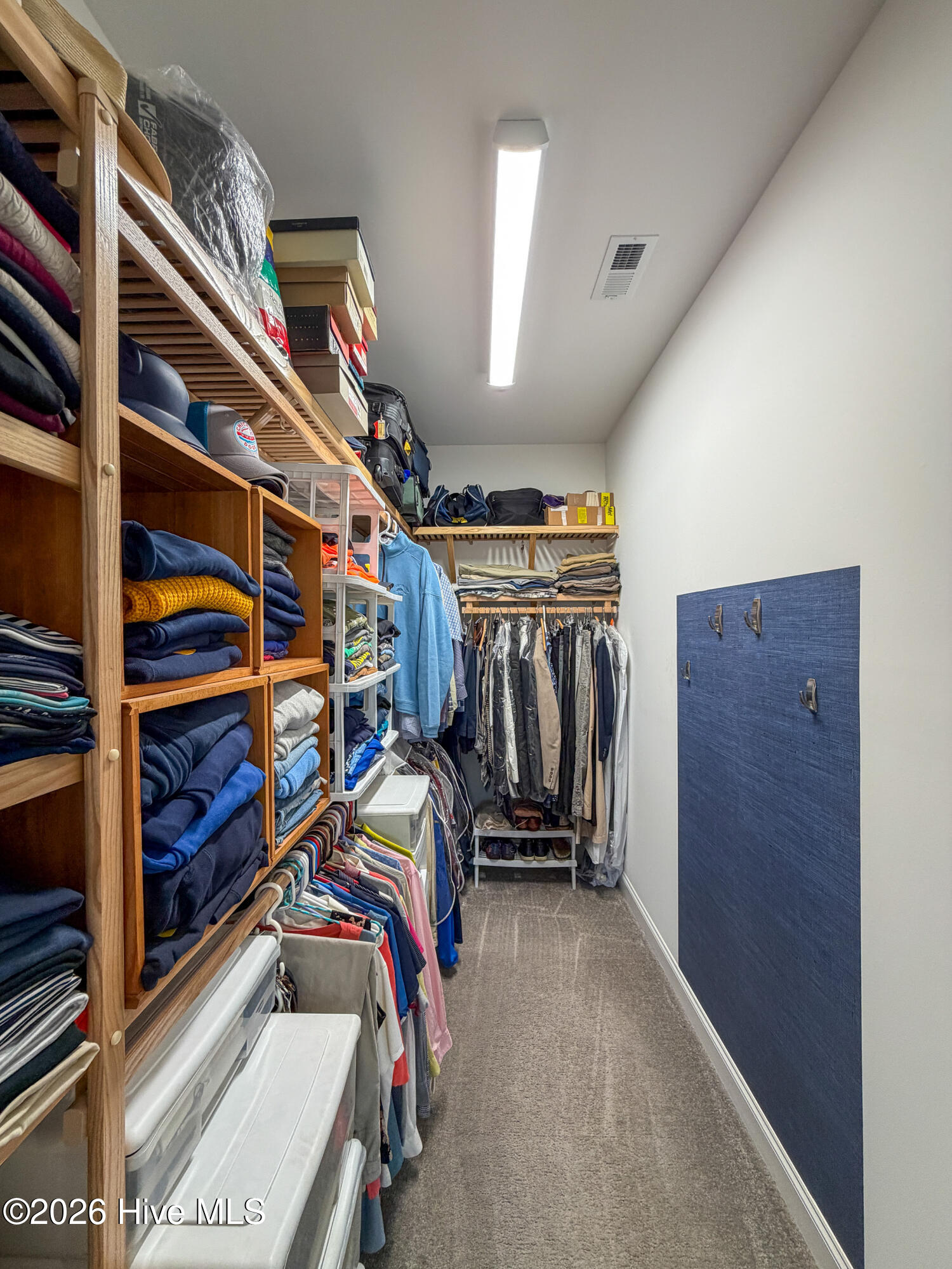 100559737 | Photo 31