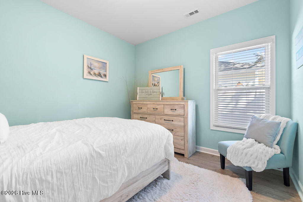 100552706 | Photo 19