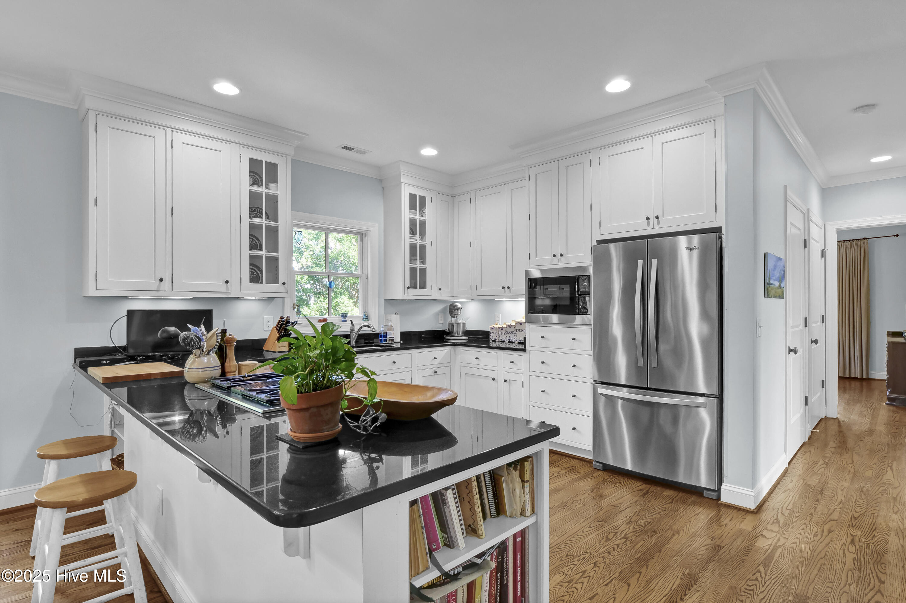 100528059 | Photo 18