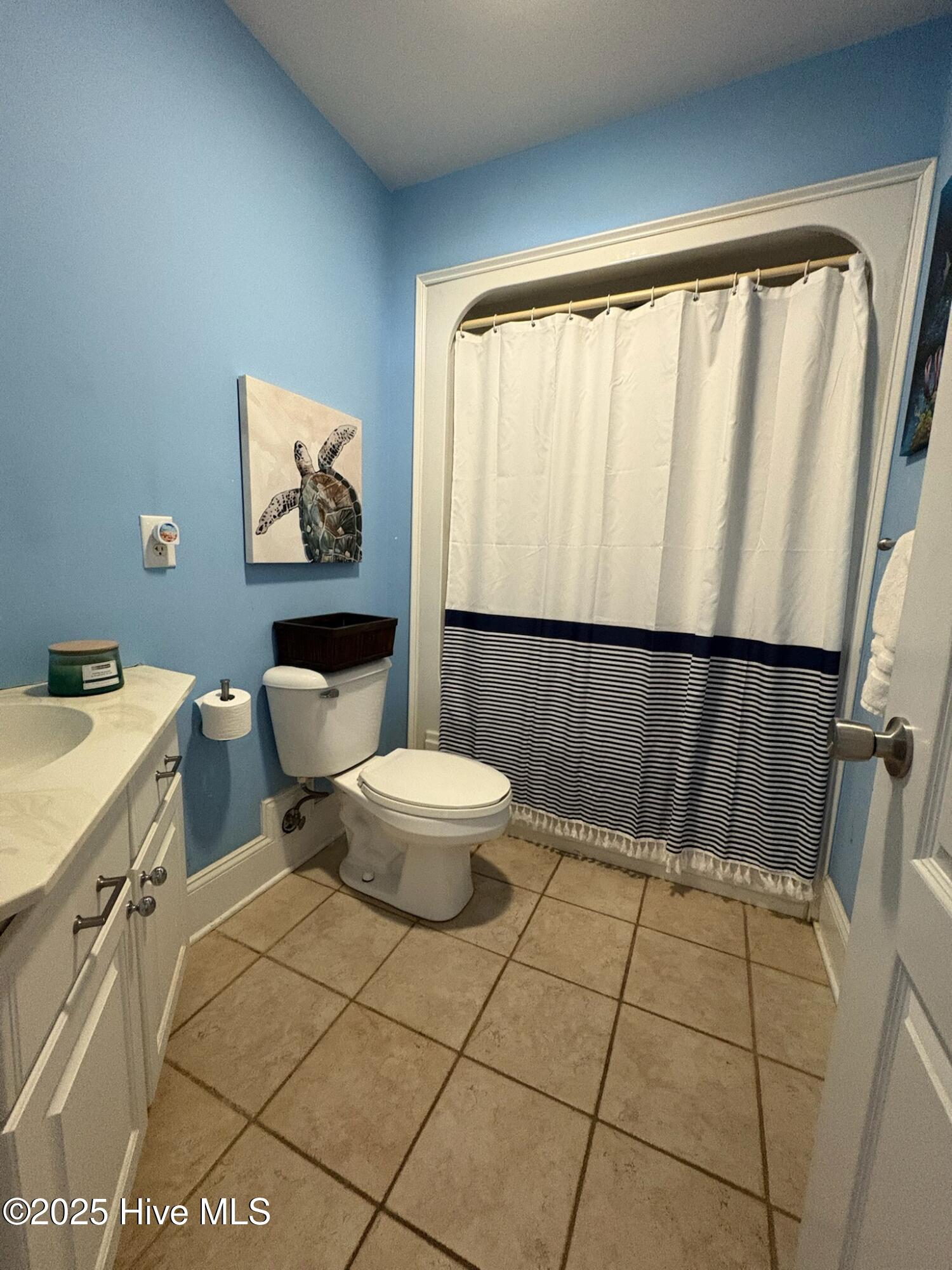 100518479 | Photo 33