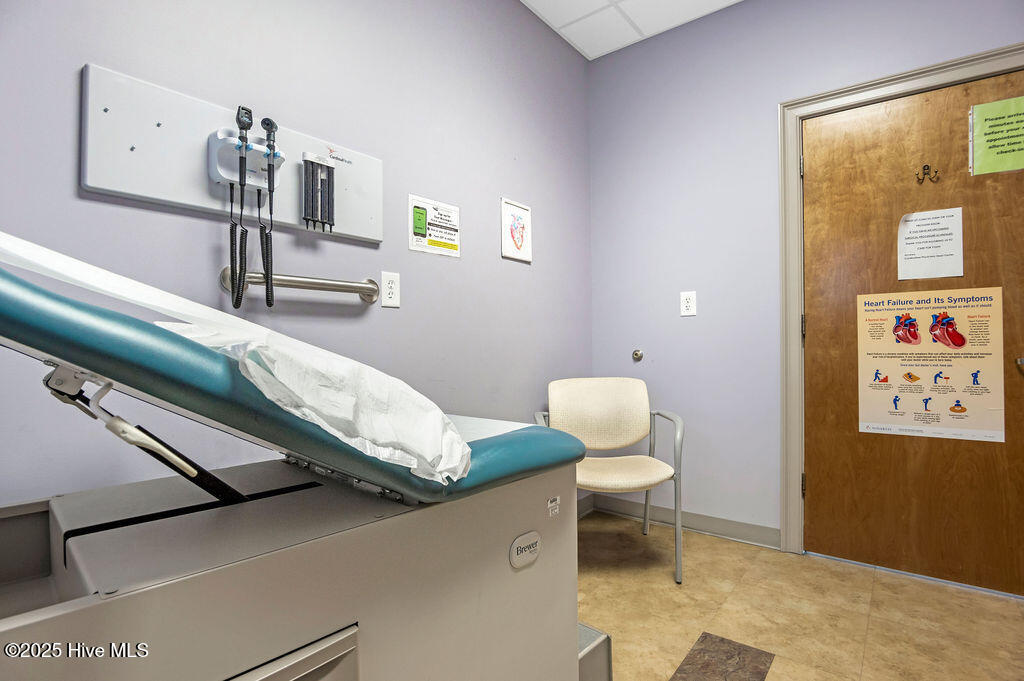 4275 Western Boulevard, Jacksonville, NC, 28546