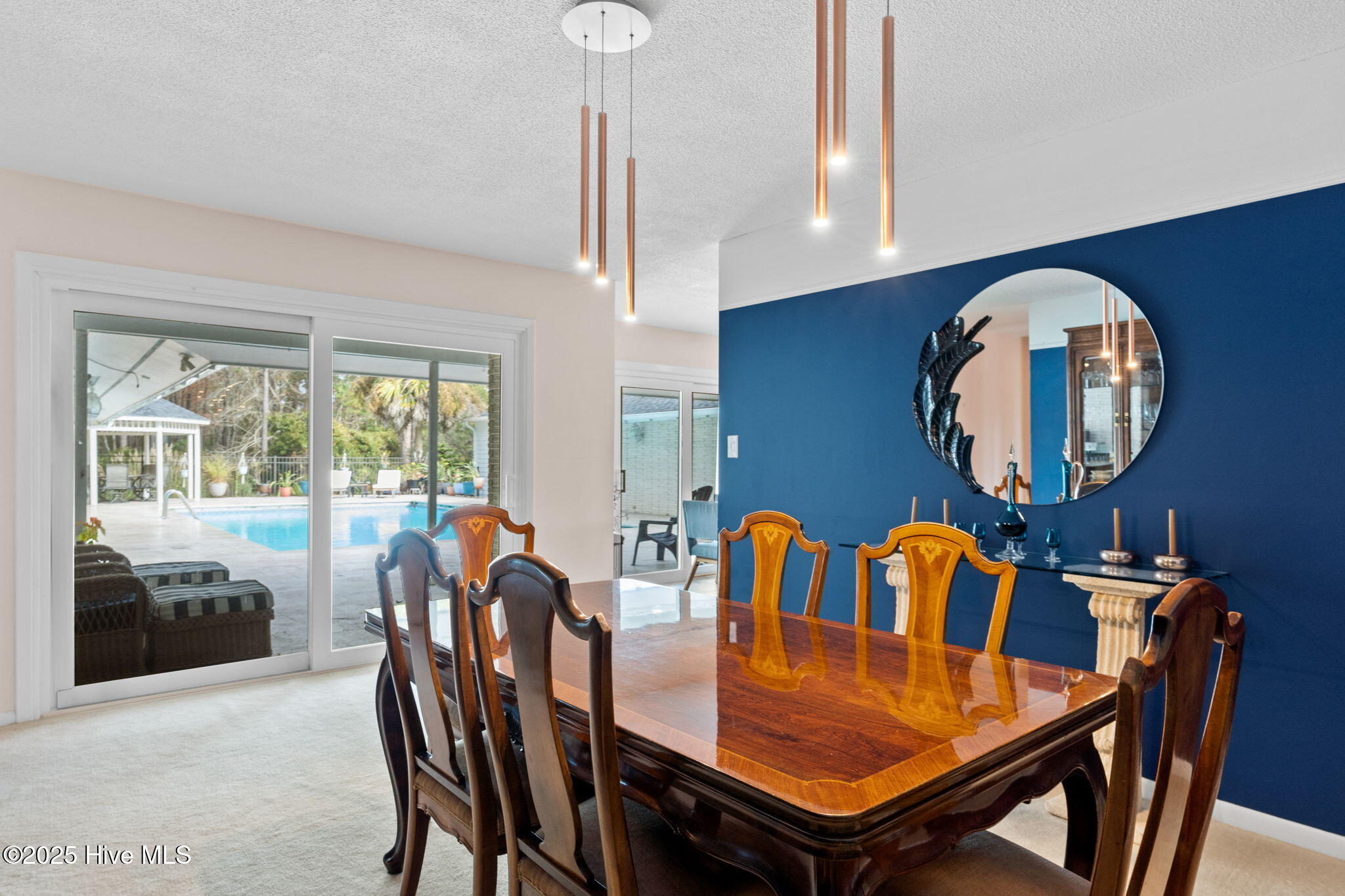 100544236 | Photo 30