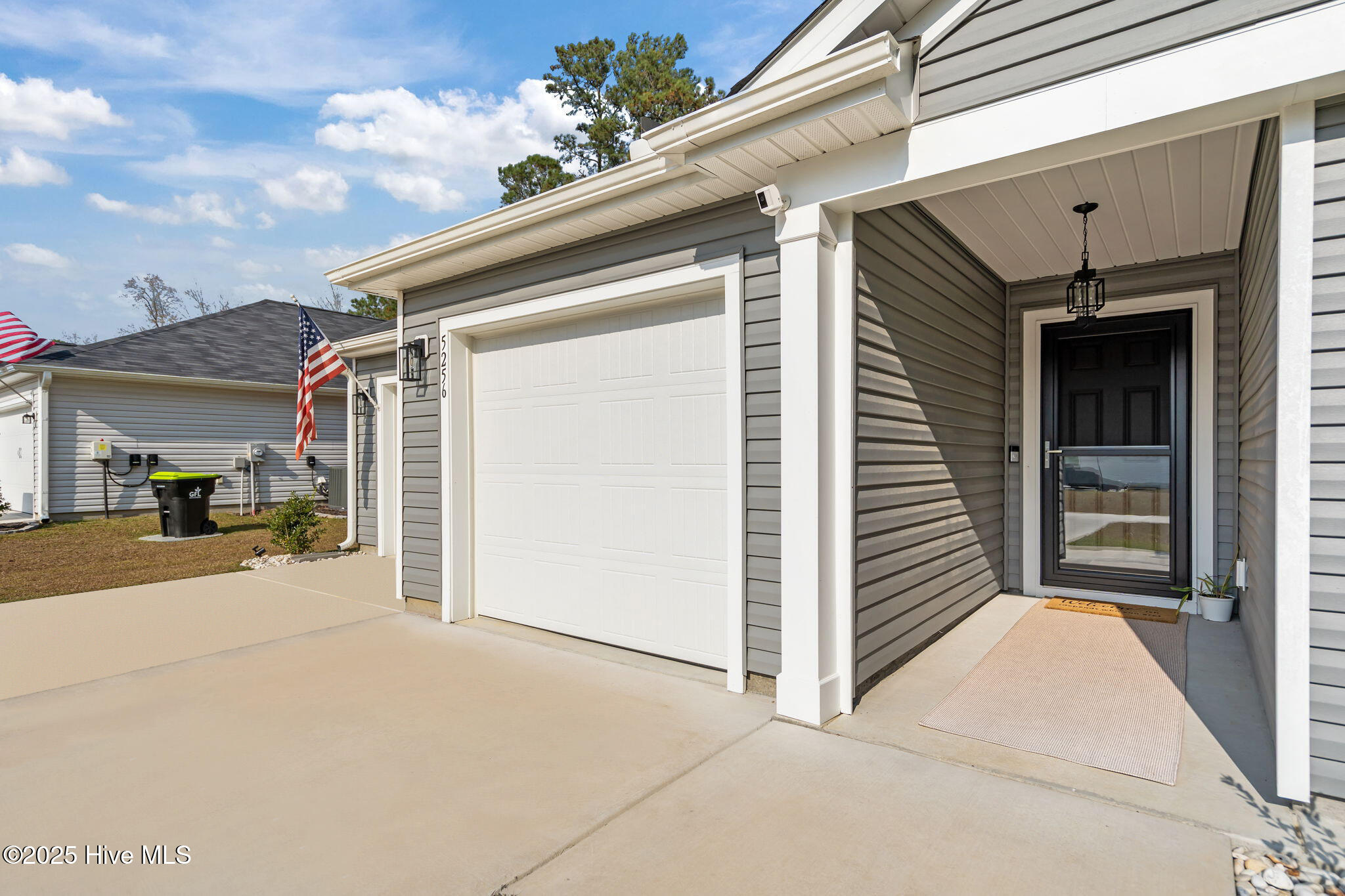 100542691 | Photo 24