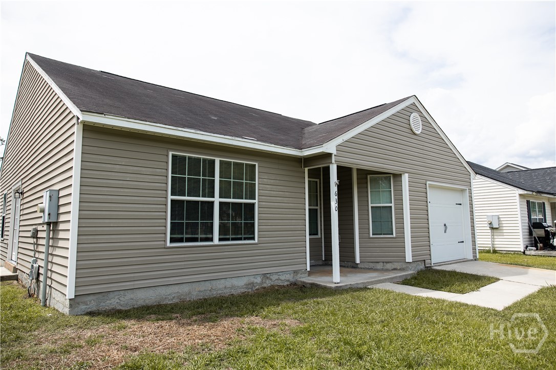 Exterior 4