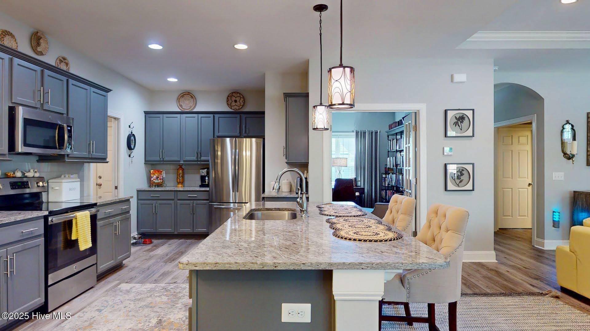 100550160 | Photo 17