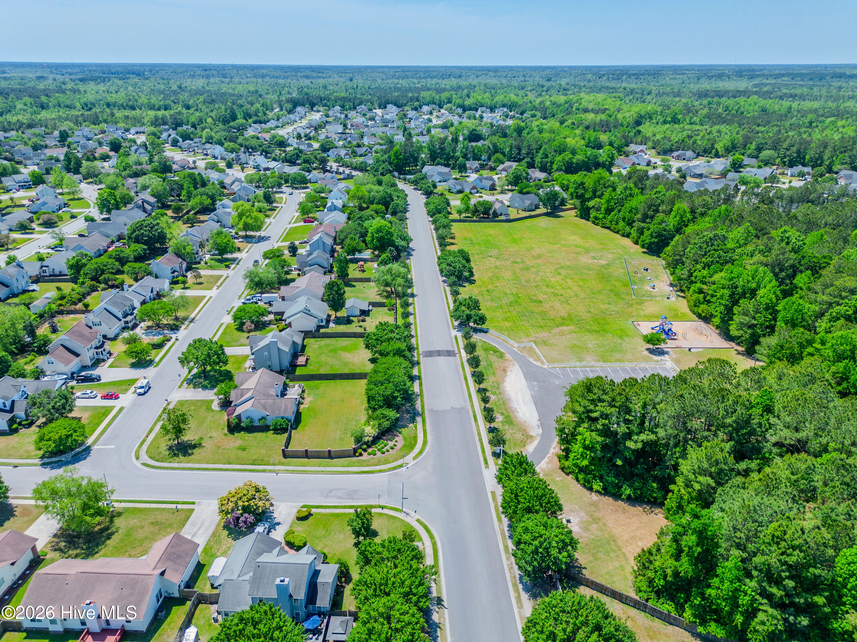 100569182 | Photo 82