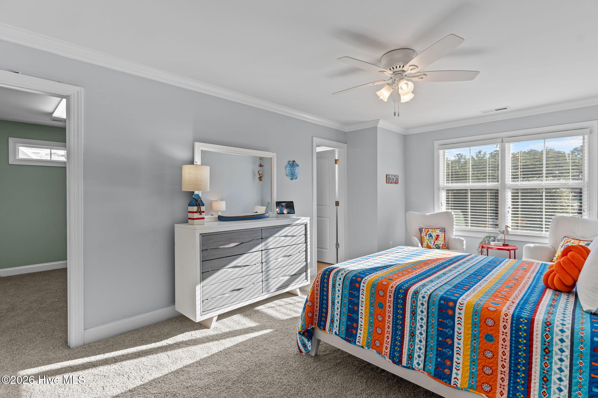 100547580 | Photo 34