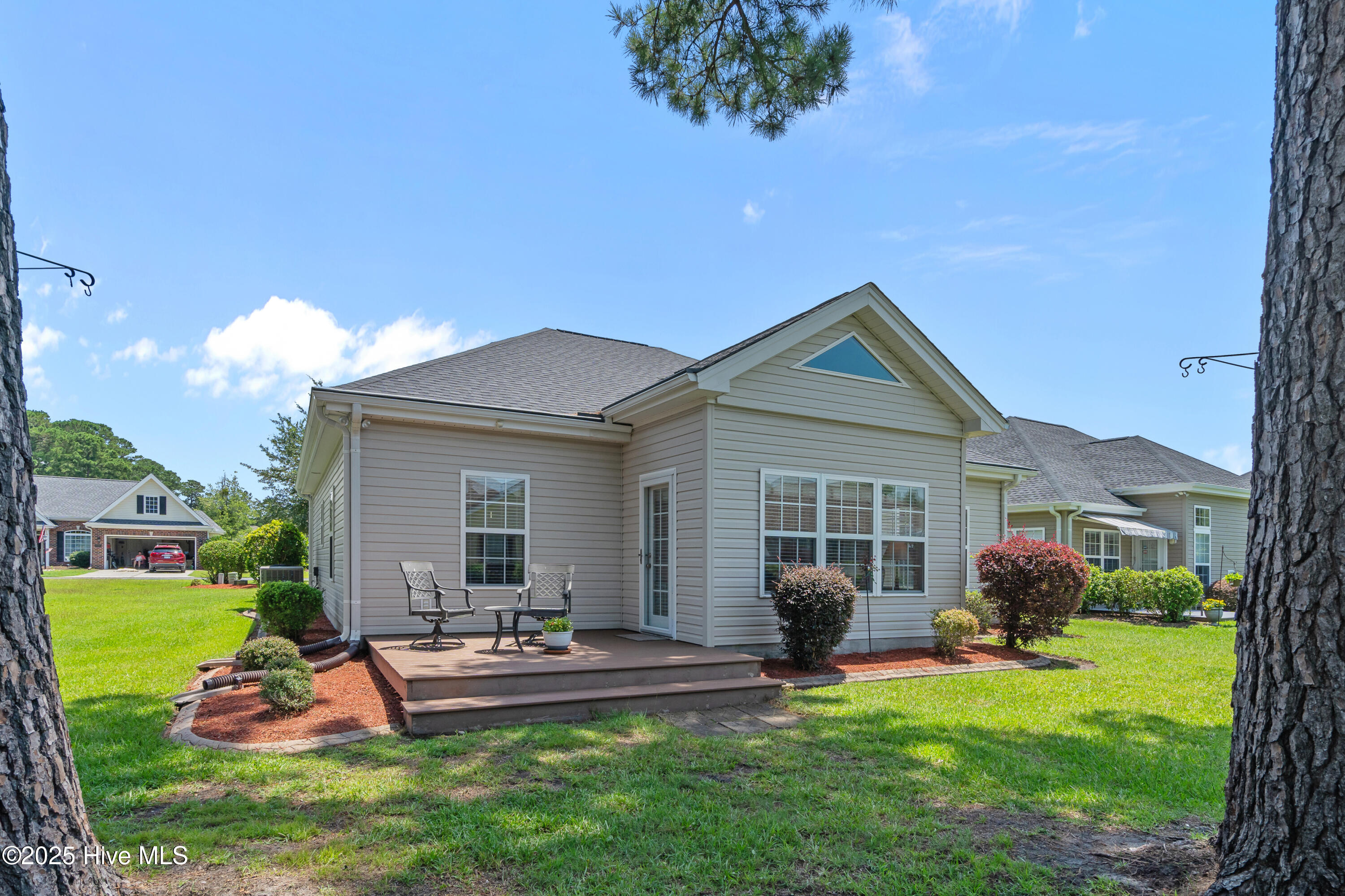 100517494 | Photo 30