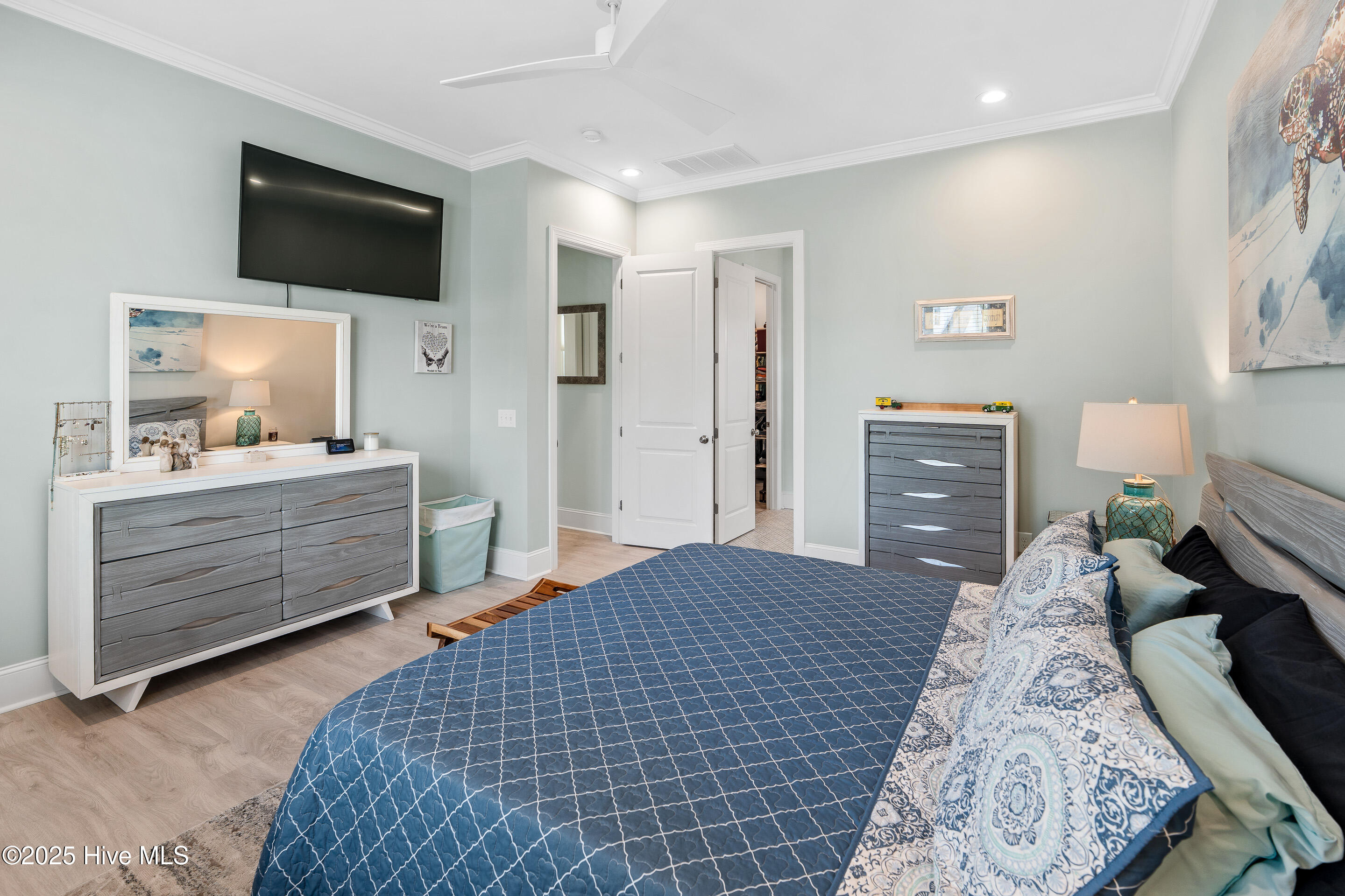 100526506 | Photo 13