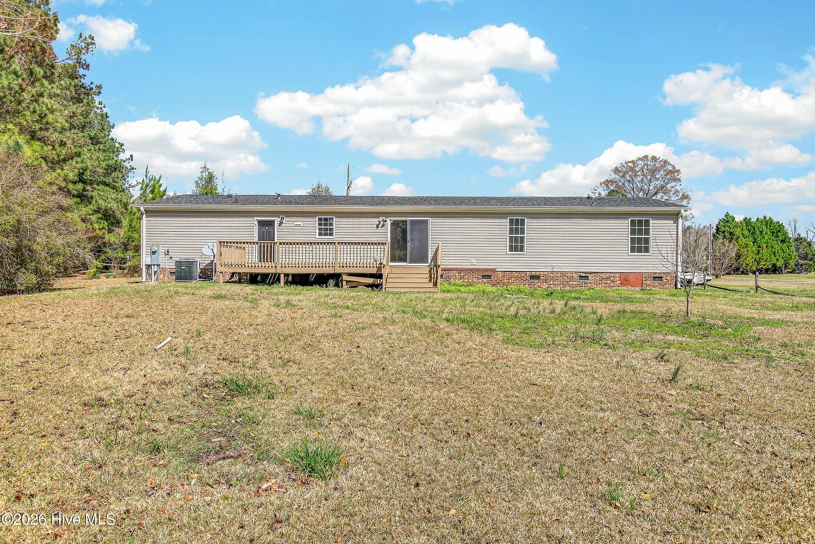 100560826 | Photo 29