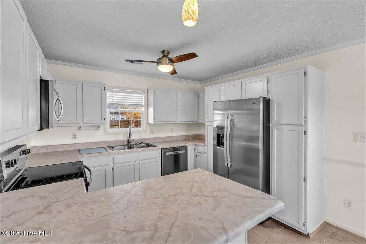 100552346 | Photo 18