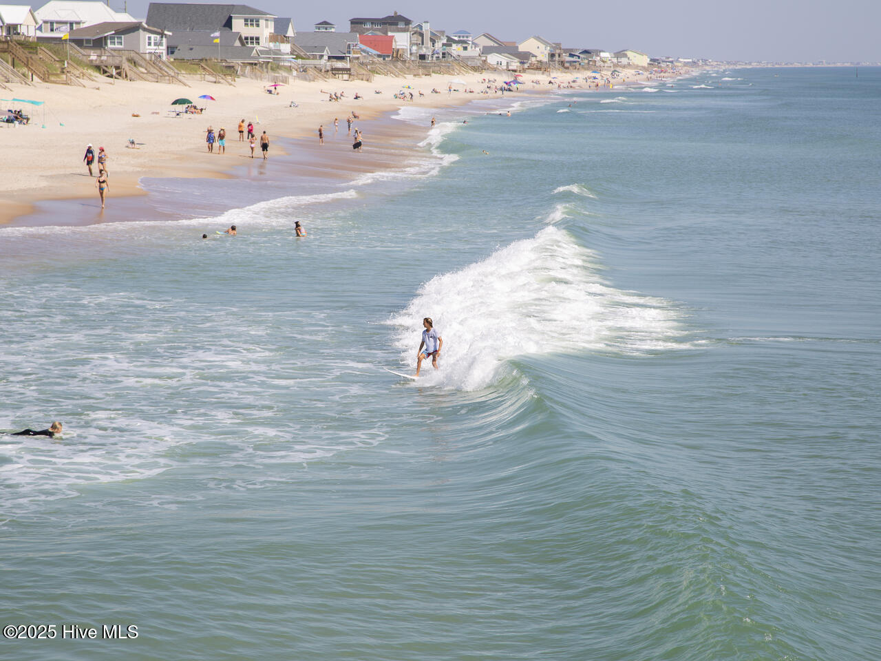 100545385 | Photo 43