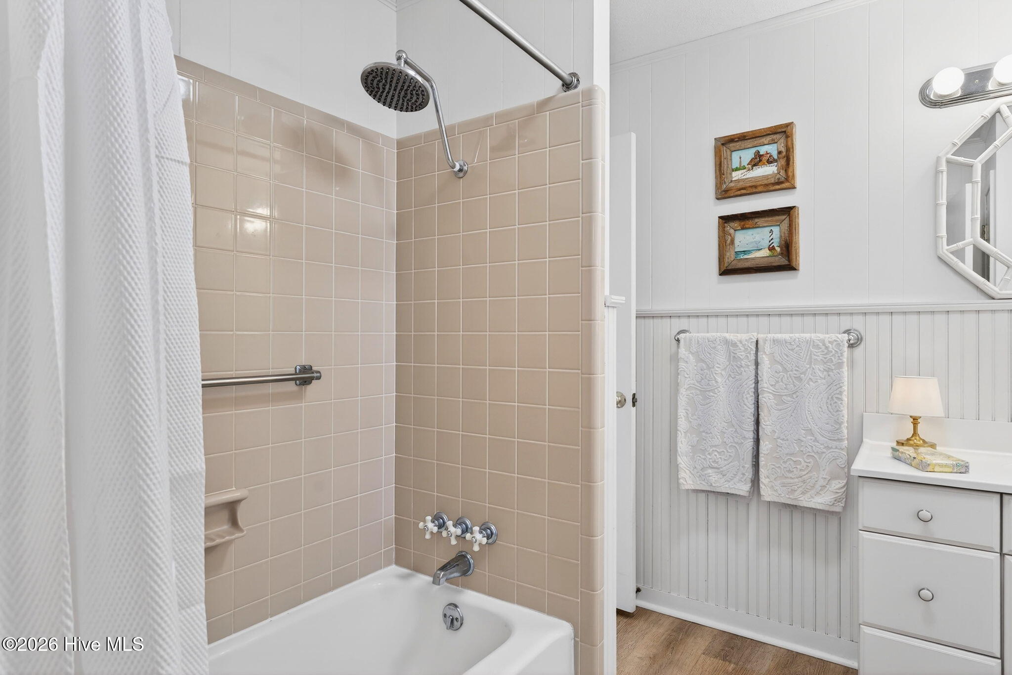 100556998 | Photo 20