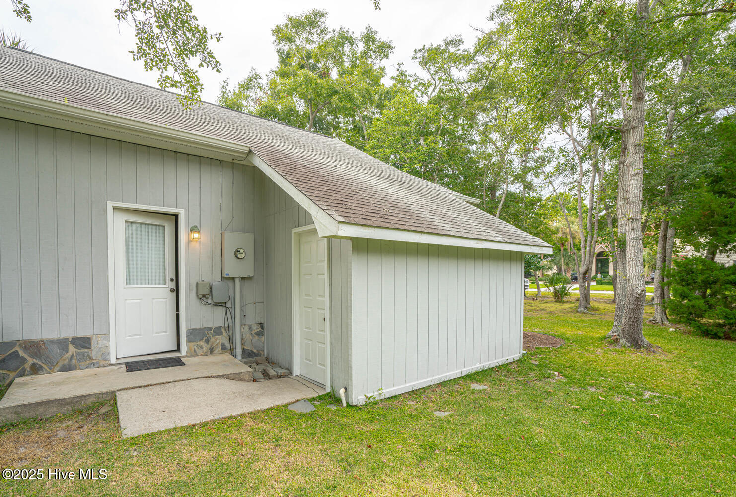 100524429 | Photo 67