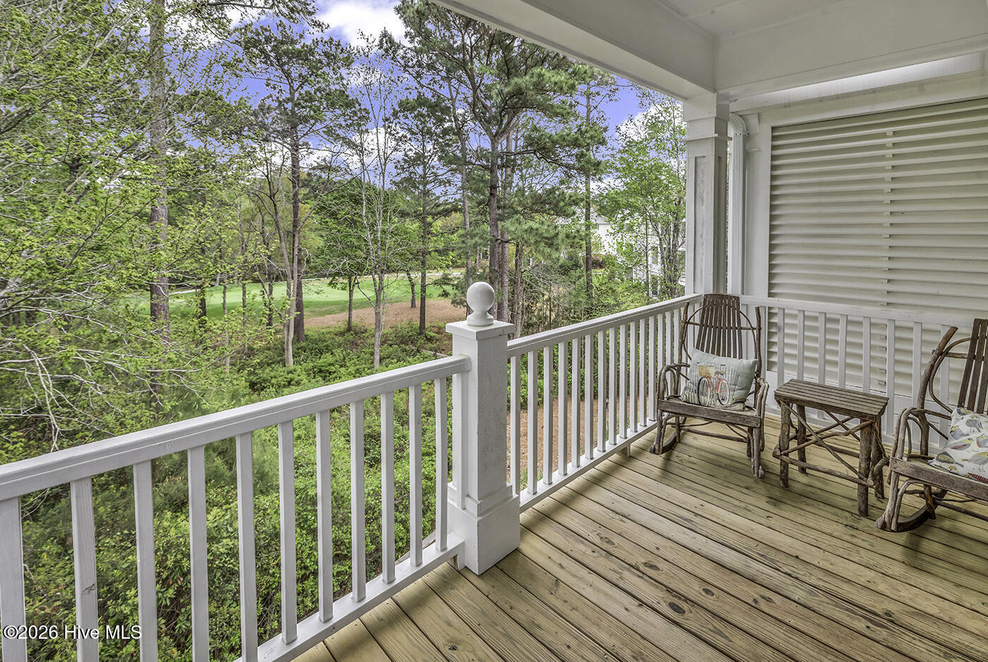 100566110 | Photo 34